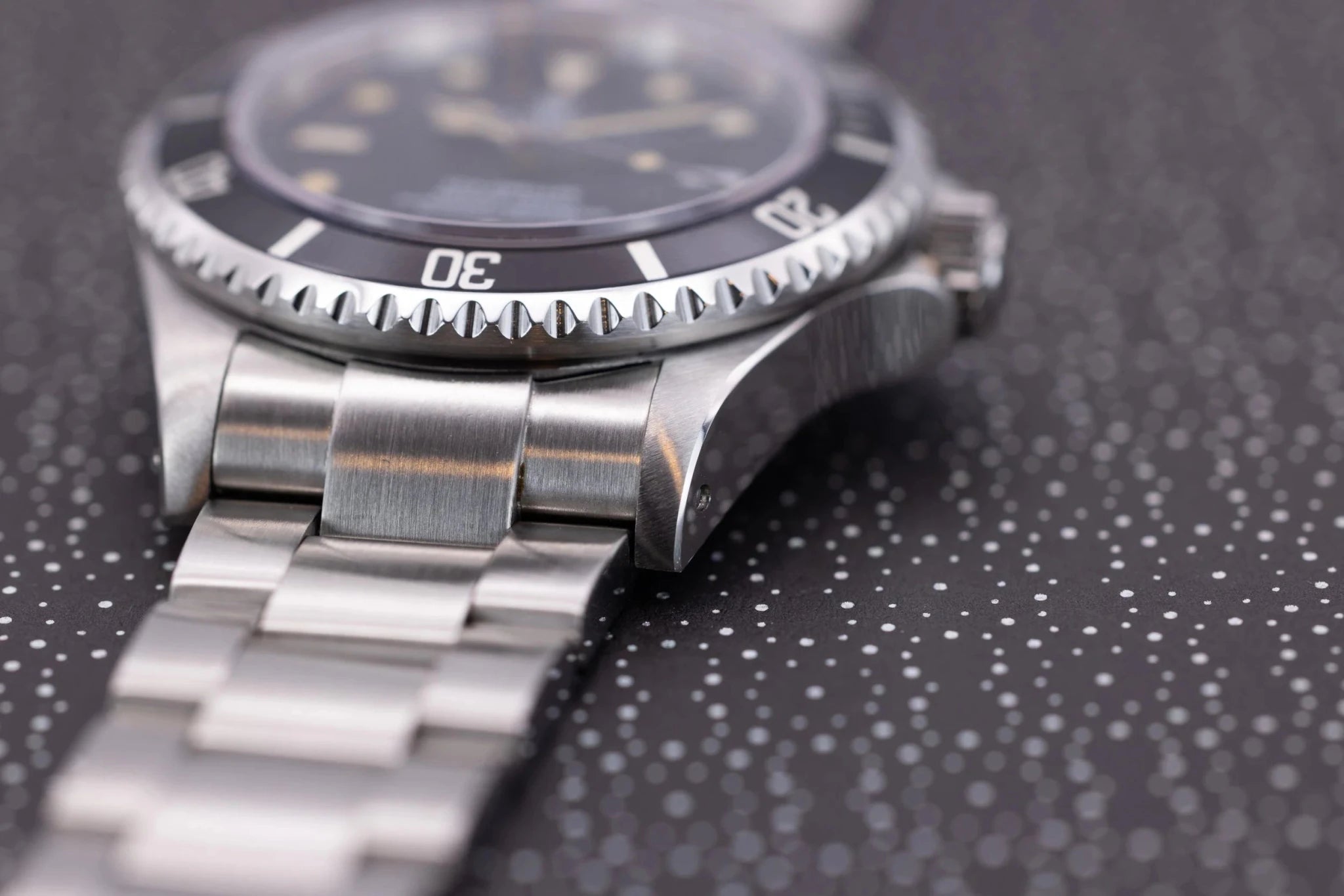 1993 Rolex Sea-Dweller Ref. 16600 | Vibrant Tritium | Box and Papers - Sierra Time Co