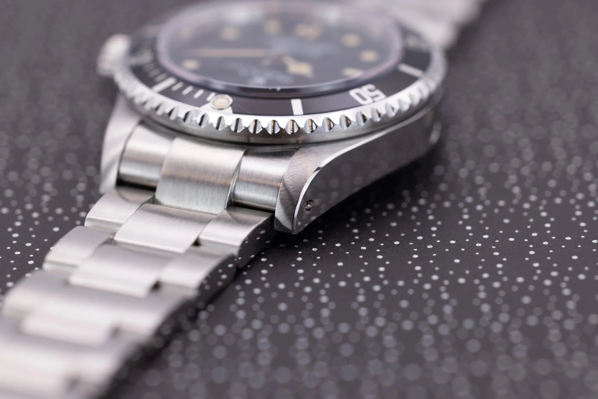 1993 Rolex Sea-Dweller Ref. 16600 | Vibrant Tritium | Box and Papers - Sierra Time Co