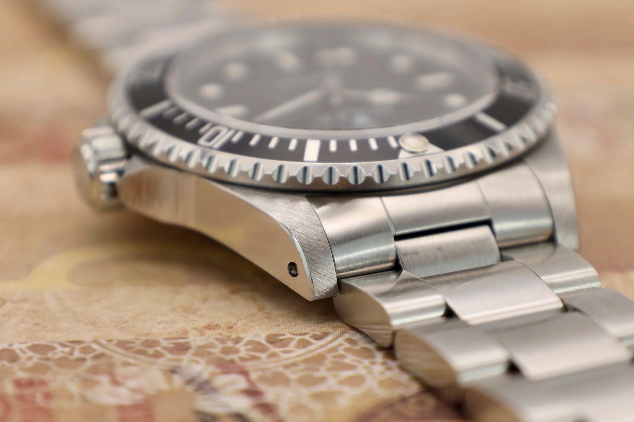 1993 Rolex Submariner Ref. 14060 | Creamy Tritium - Sierra Time Co
