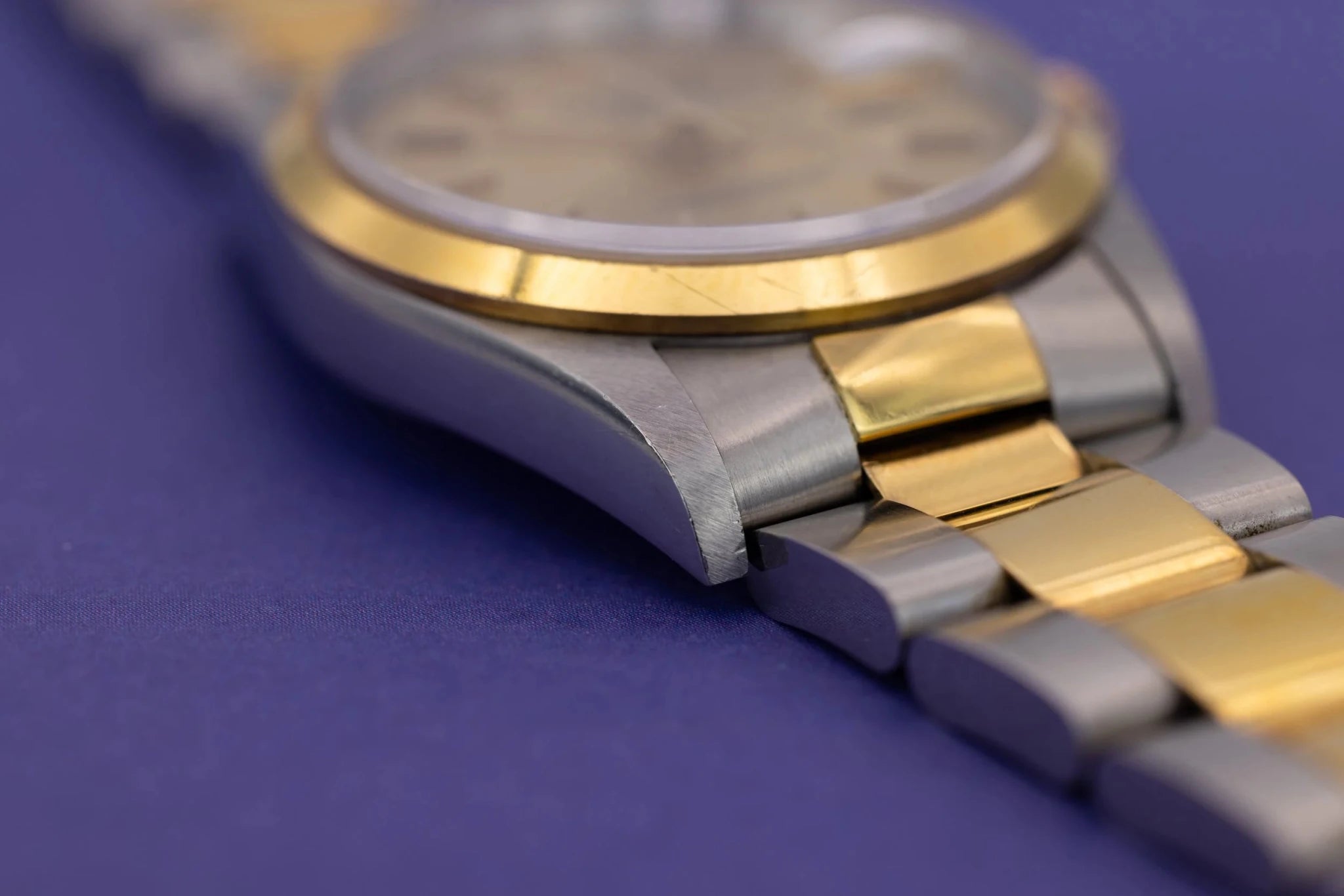 1994 Rolex Datejust Ref. 16203 | Oyster Bracelet | Champagne Stick Dial - Sierra Time Co