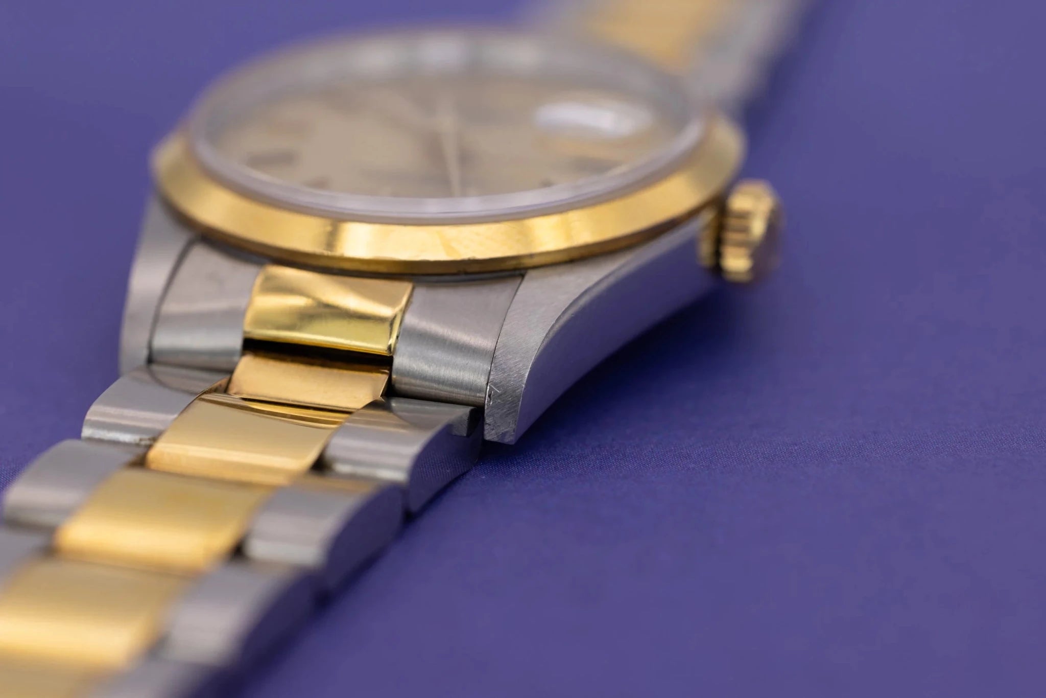 1994 Rolex Datejust Ref. 16203 | Oyster Bracelet | Champagne Stick Dial - Sierra Time Co