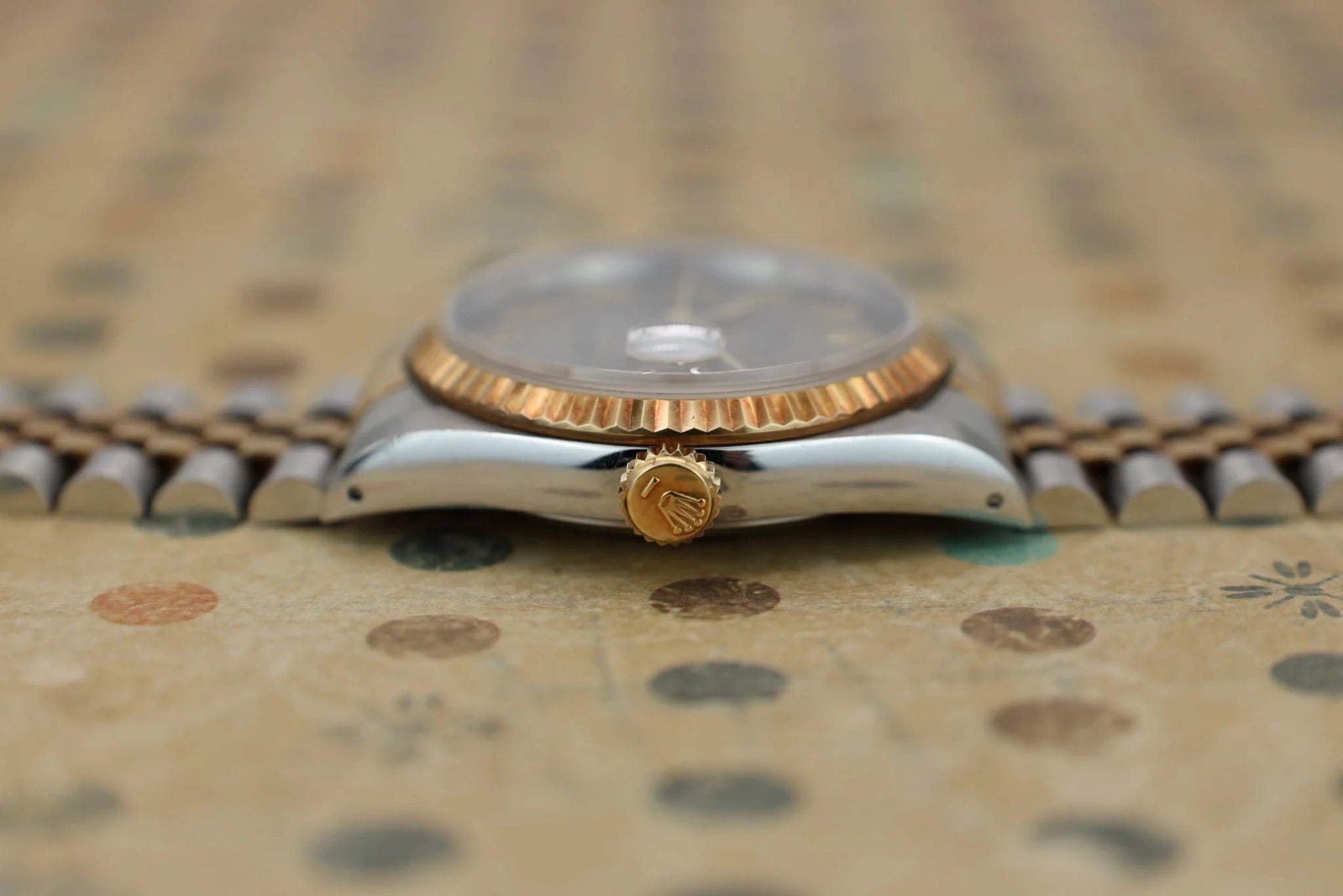 1994 Rolex Datejust Ref. 16233 | Gray Roman Dial - Sierra Time Co