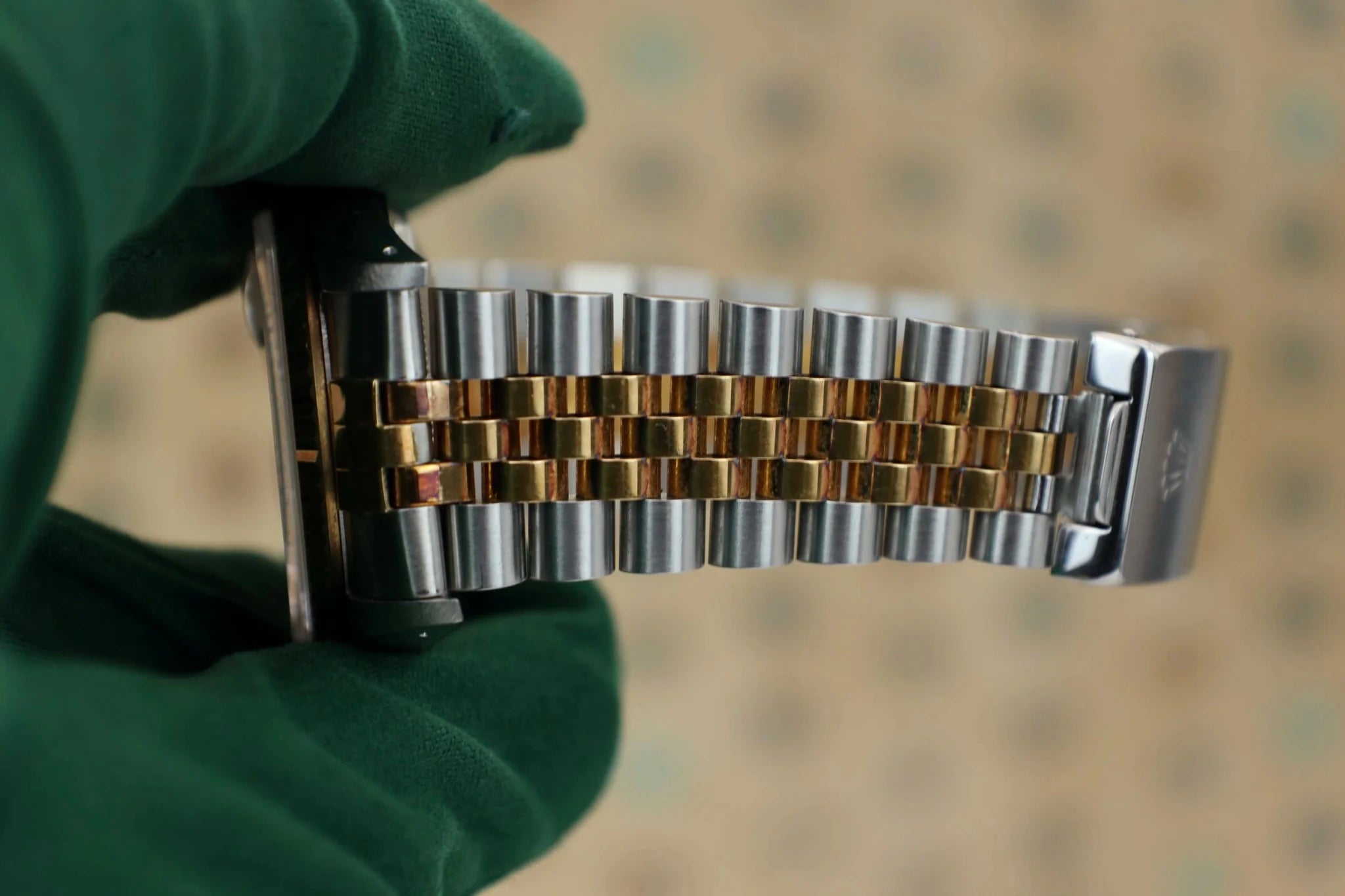 1994 Rolex Datejust Ref. 16233 | Gray Roman Dial - Sierra Time Co