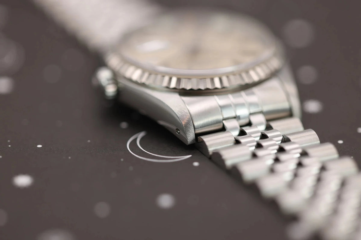 1994 Rolex Datejust Ref. 16234 | Silver Dial - Sierra Time Co