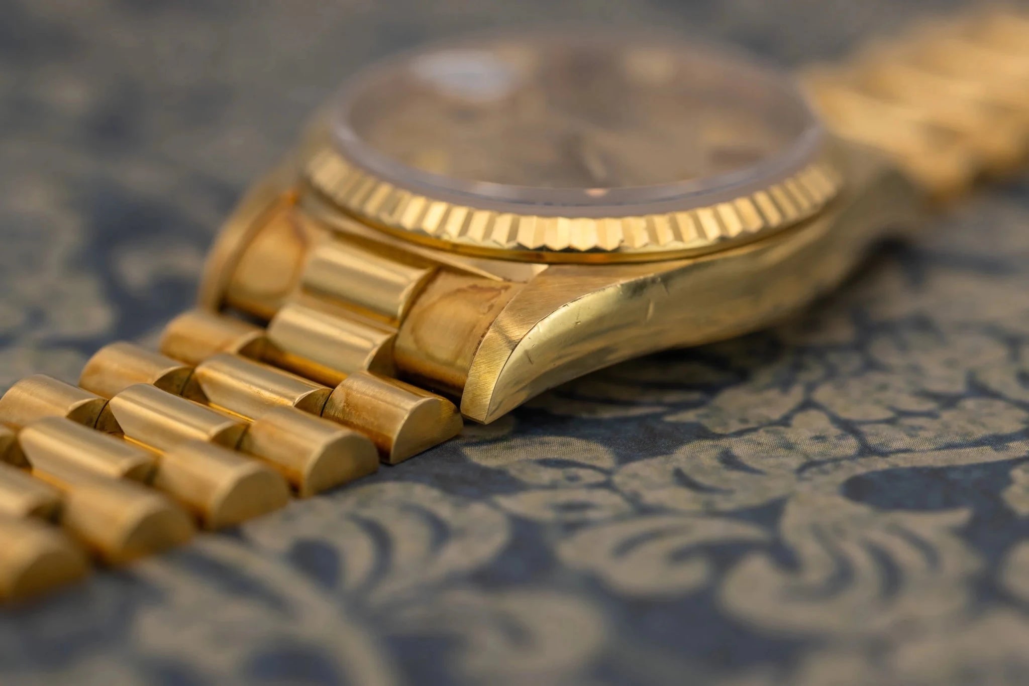 1994 Rolex Day-Date Ref. 18238 | Champagne Dial | Excellent Condition - Sierra Time Co