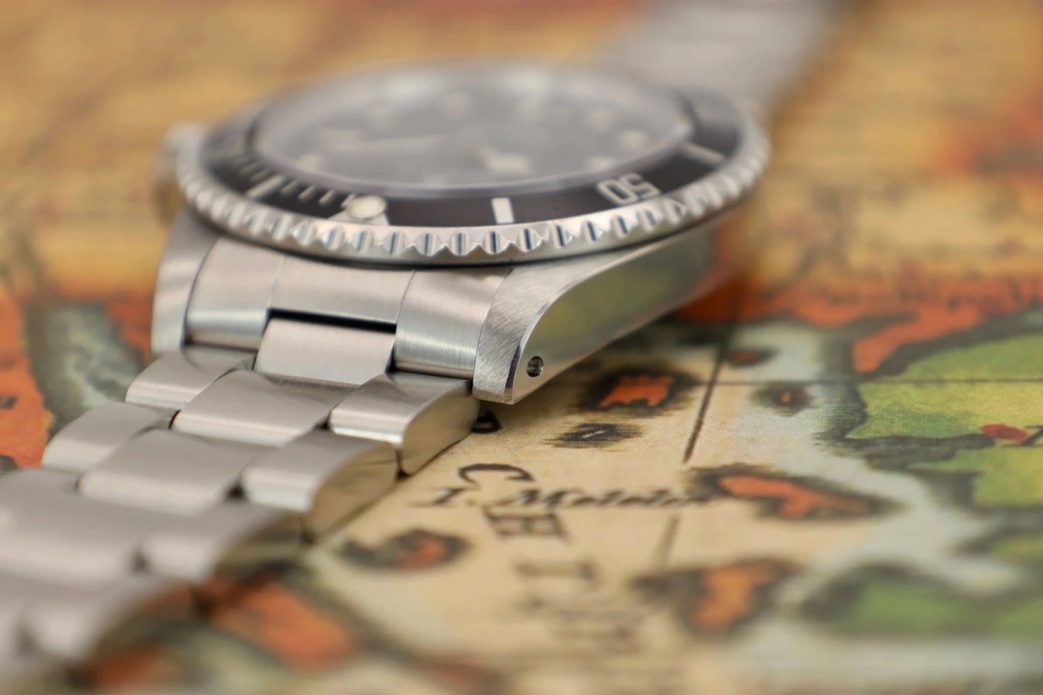 1994 Rolex Submariner Ref. 14060 | Creamy Patina - Sierra Time Co