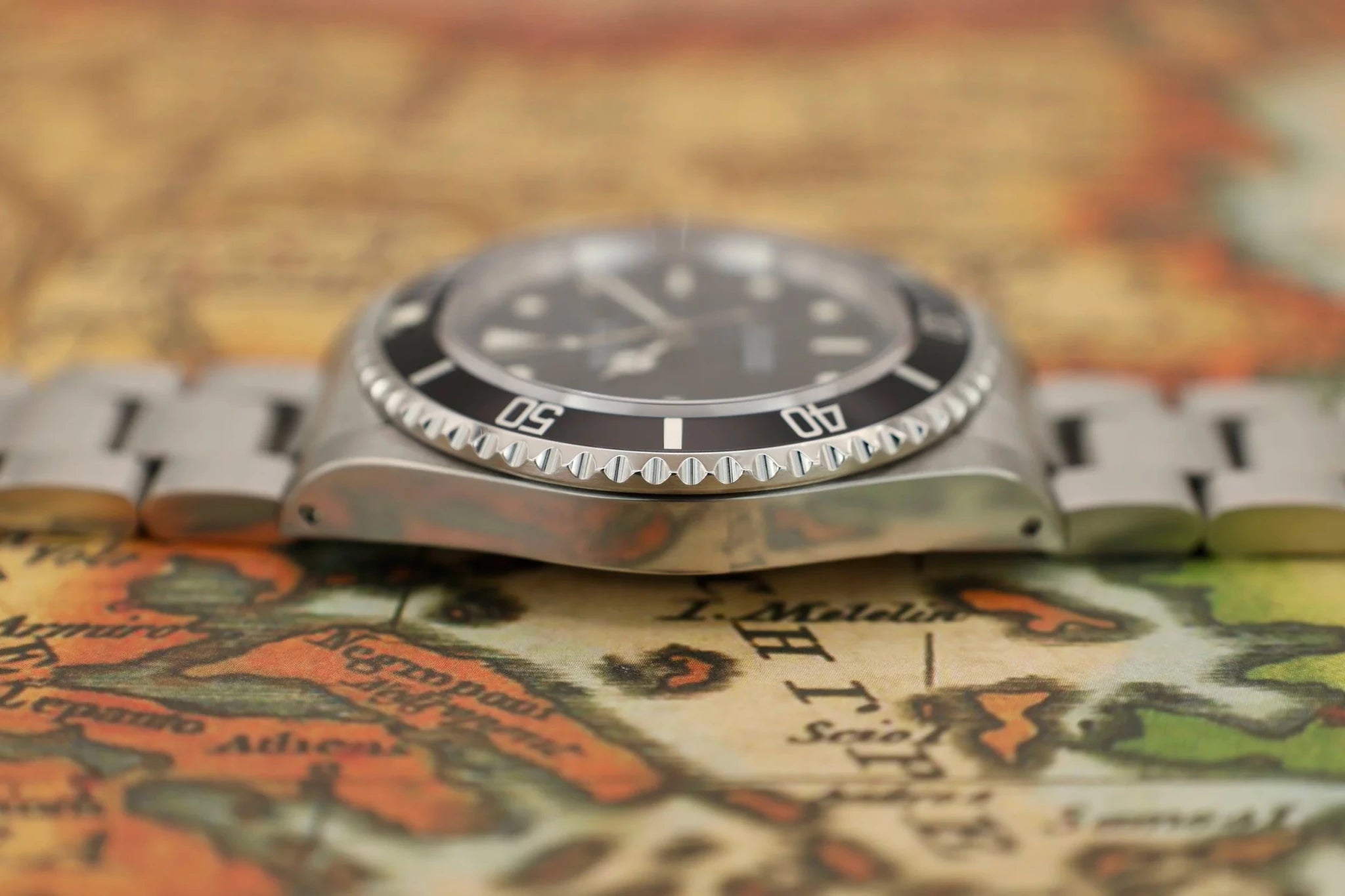 1994 Rolex Submariner Ref. 14060 | Creamy Patina - Sierra Time Co
