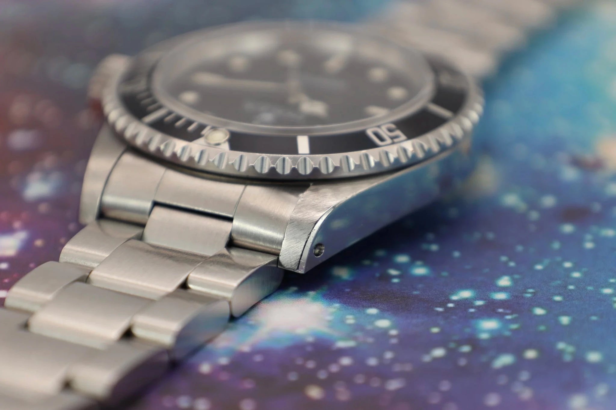 1994 Rolex Submariner Ref. 14060 | Creamy Patina | Box and Papers - Sierra Time Co