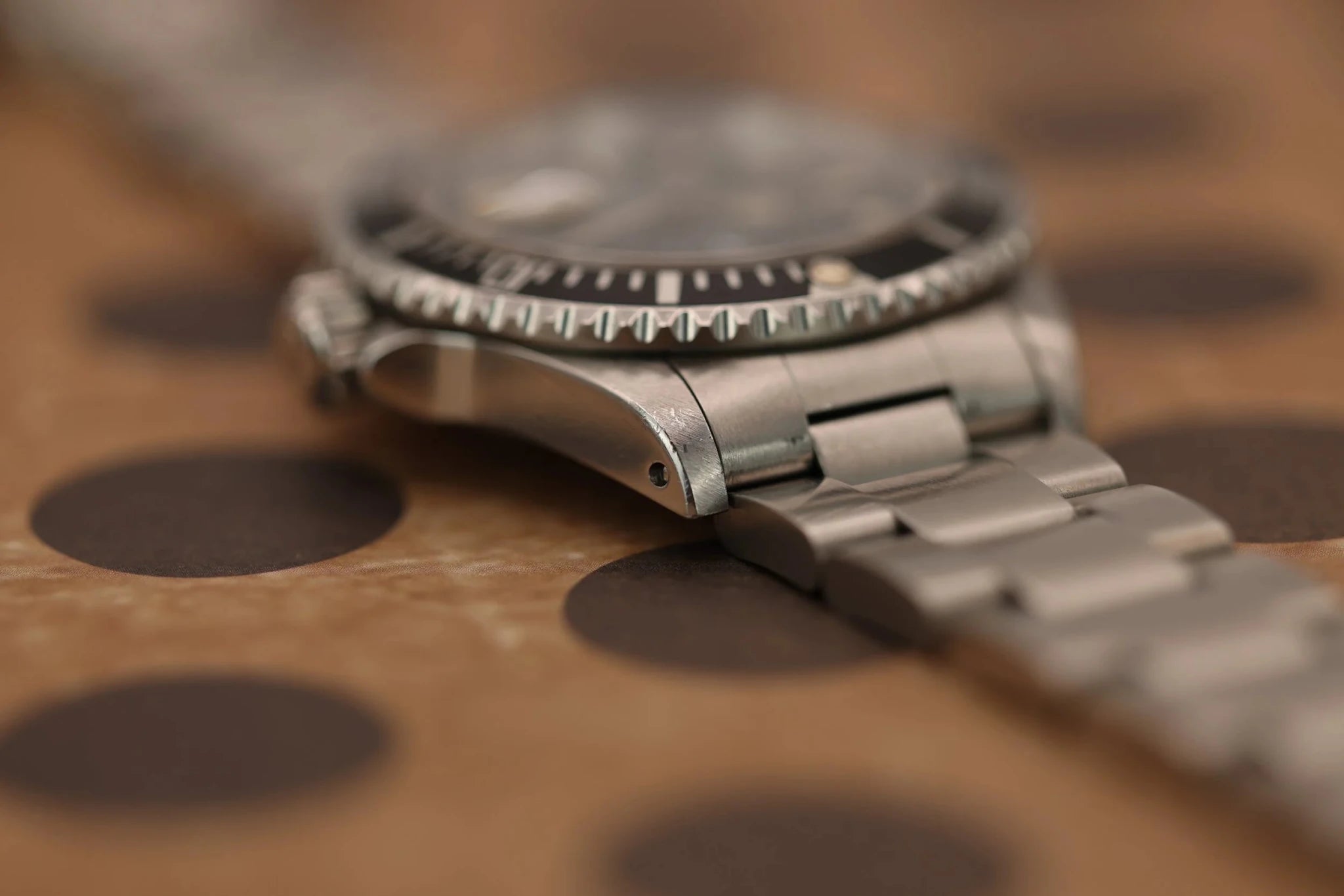 1994 Rolex Submariner Ref. 16610 | Creamy Patina - Sierra Time Co