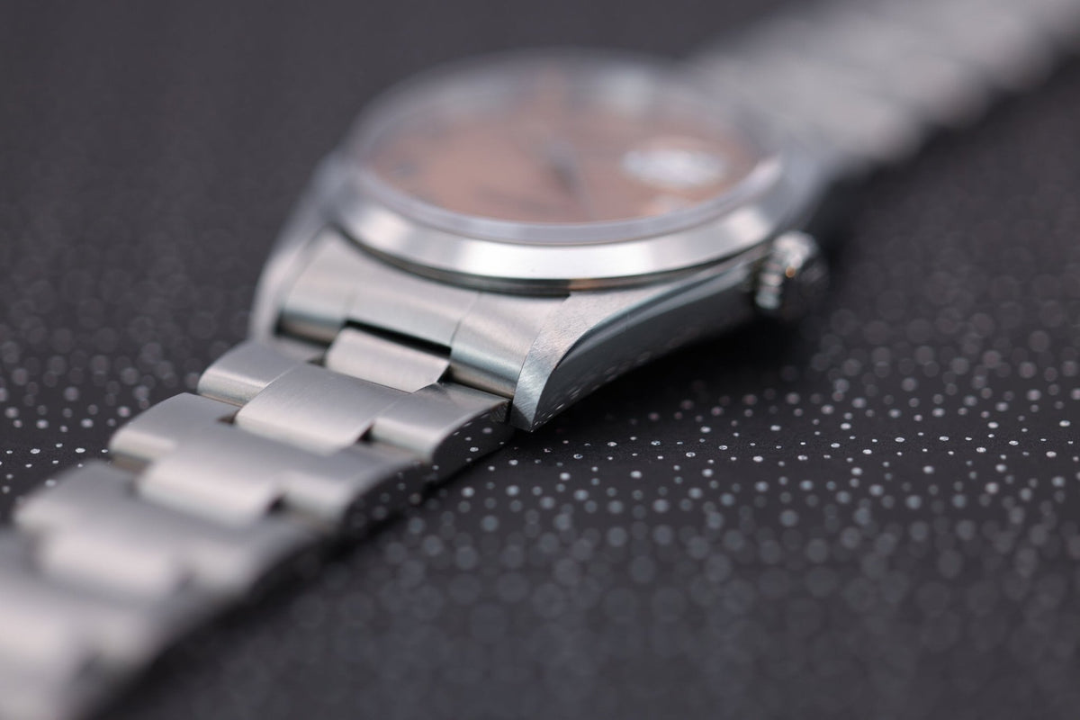 1995 Rolex Datejust Ref. 16200 | Salmon Roman Dial - Sierra Time Co