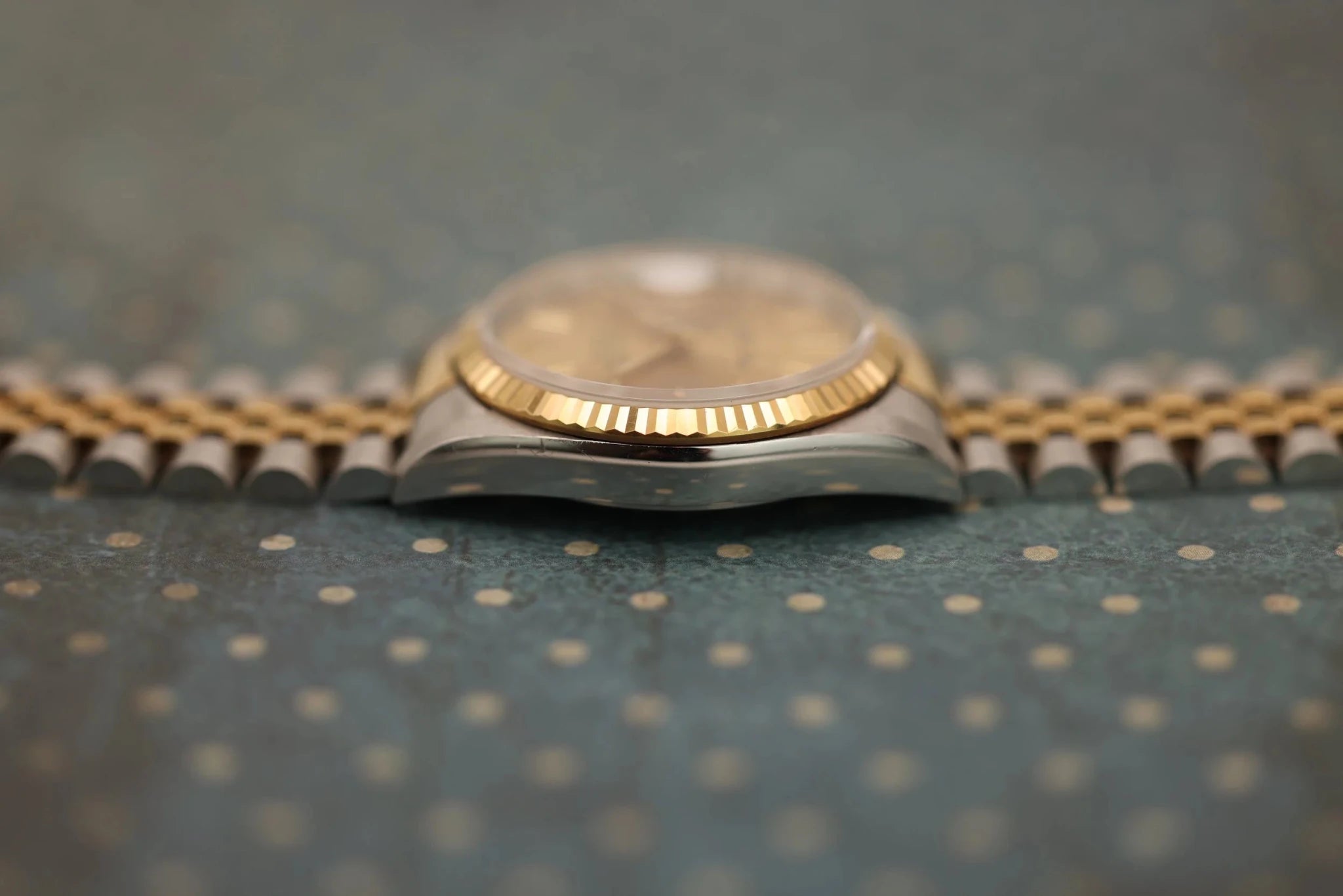1995 Rolex Datejust Ref. 16233 | Champagne Dial - Sierra Time Co