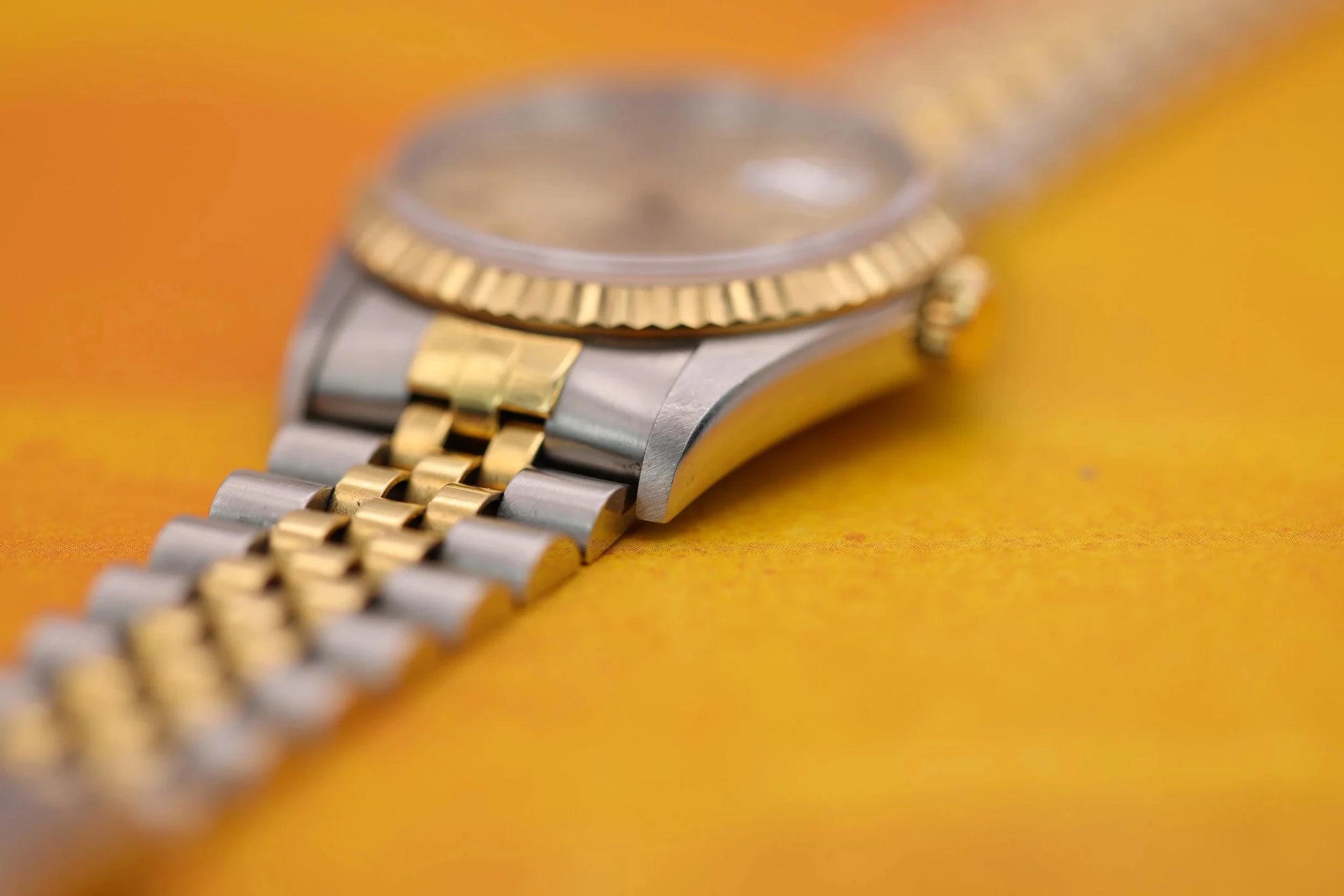 1995 Rolex Datejust Ref. 16233 | Champagne Dial | Excellent Condition - Sierra Time Co