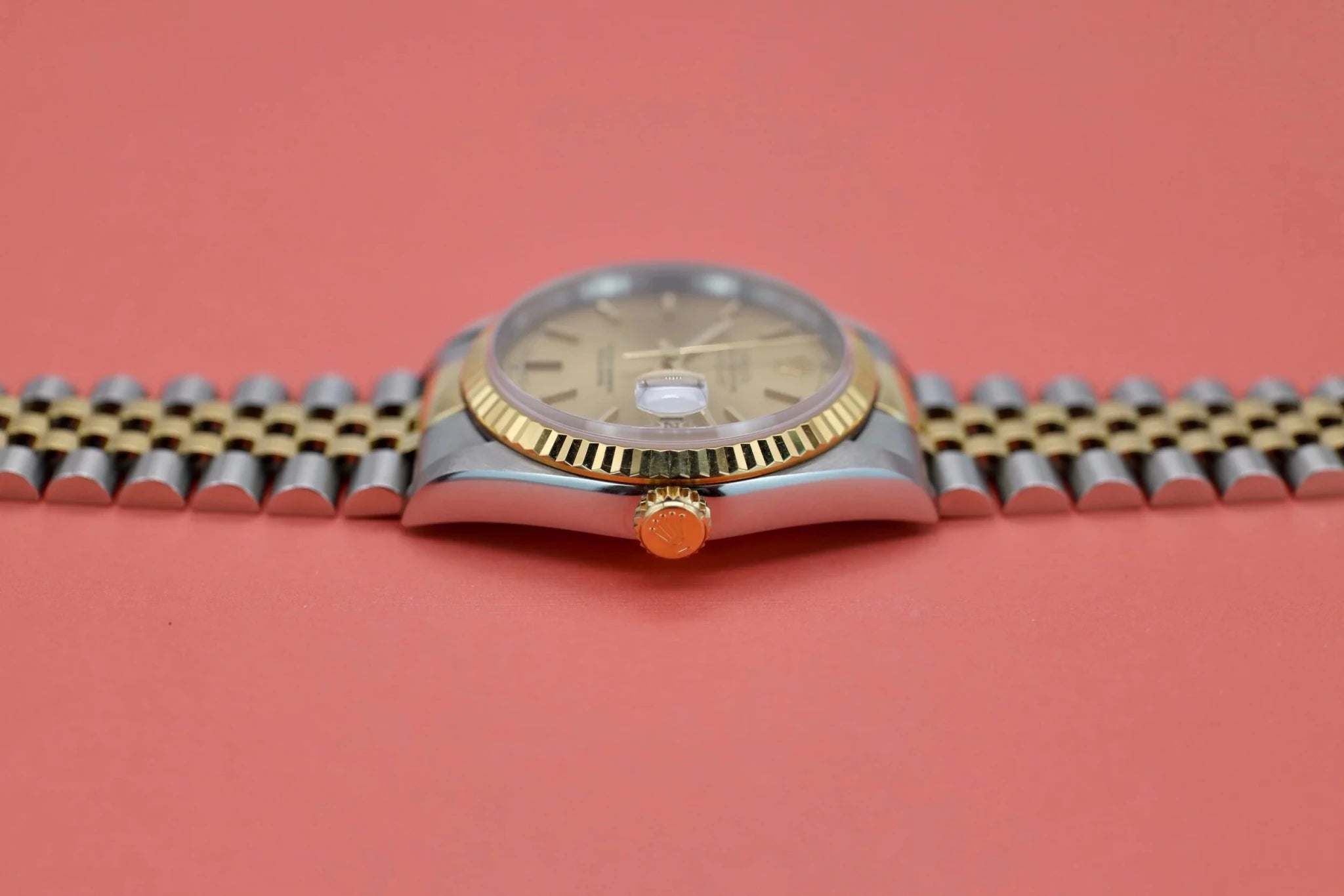 1995 Rolex Datejust Ref. 16233| Champagne Dial | Papers - Sierra Time Co