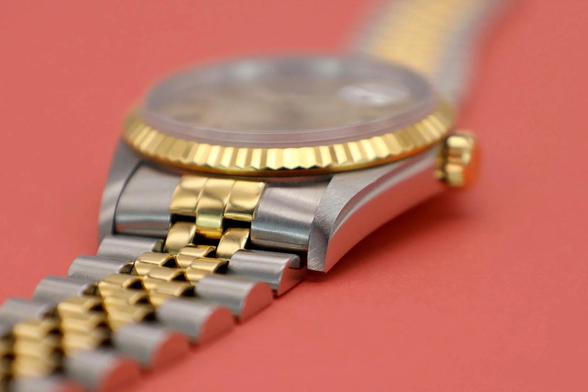 1995 Rolex Datejust Ref. 16233| Champagne Dial | Papers - Sierra Time Co