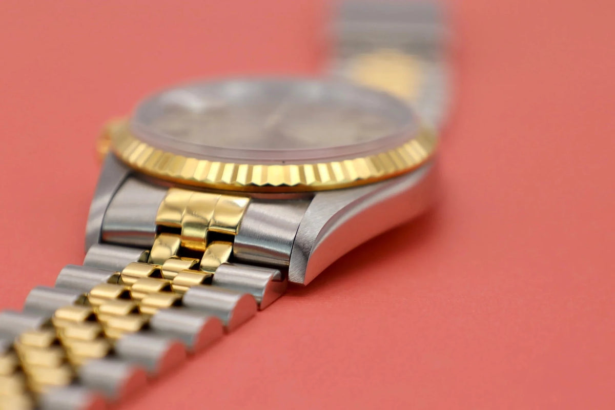 1995 Rolex Datejust Ref. 16233| Champagne Dial | Papers - Sierra Time Co