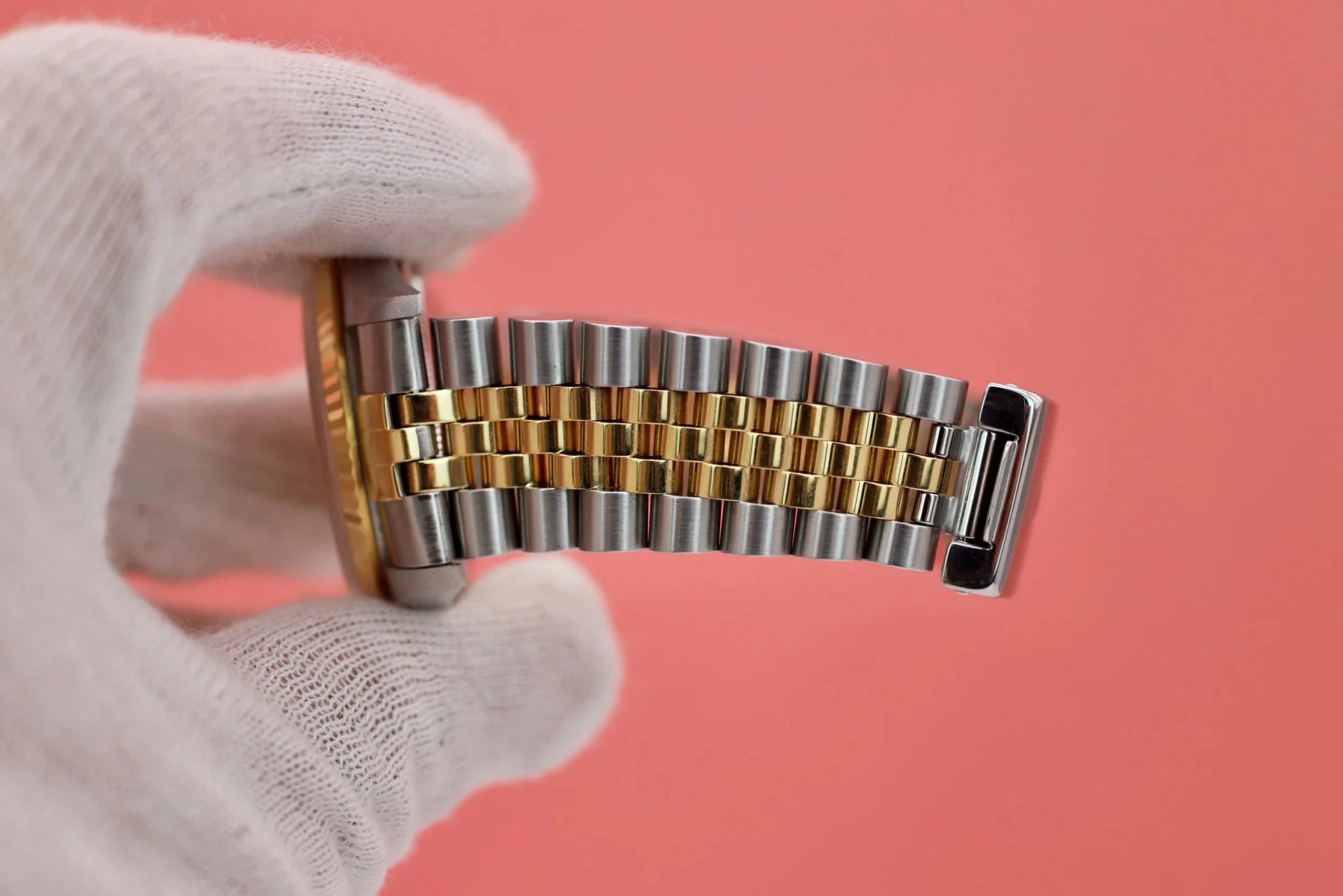 1995 Rolex Datejust Ref. 16233| Champagne Dial | Papers - Sierra Time Co