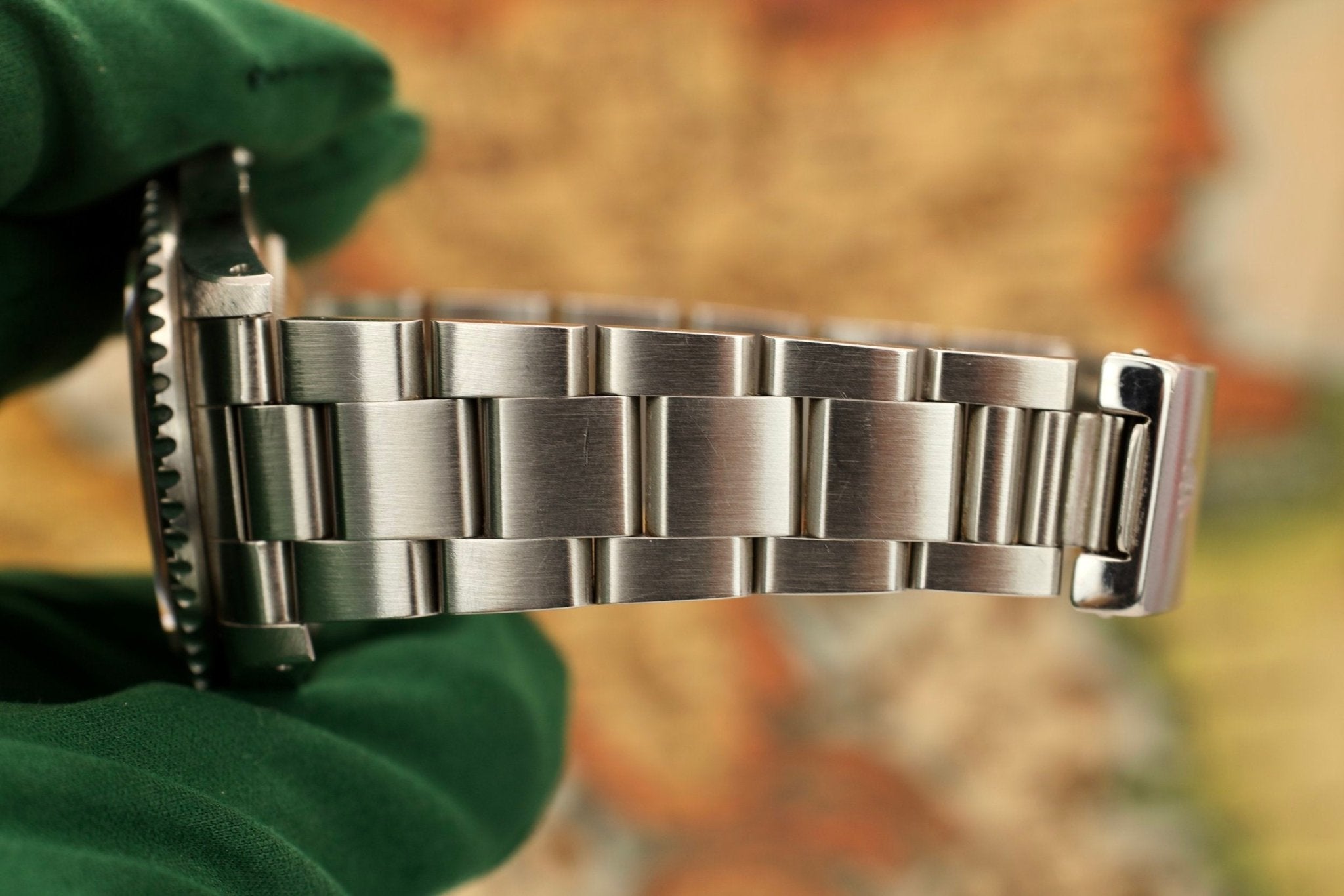 1995 Rolex GMT Master Ref. 16700 pepsi | Creamy Patina | Box and Papers - Sierra Time Co