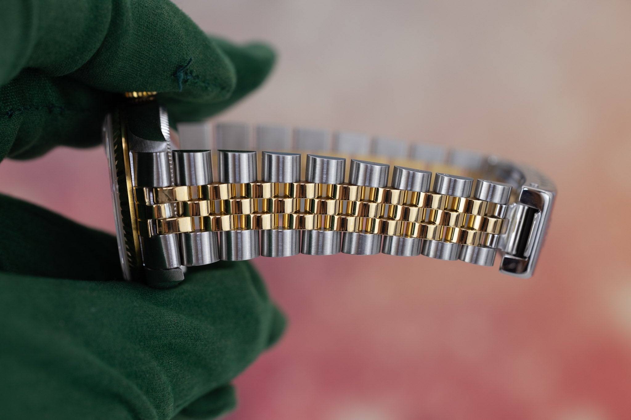 1995 Rolex Ladies Datejust Ref. 68273 | Two-Tone | 31mm | Black Dial - Sierra Time Co