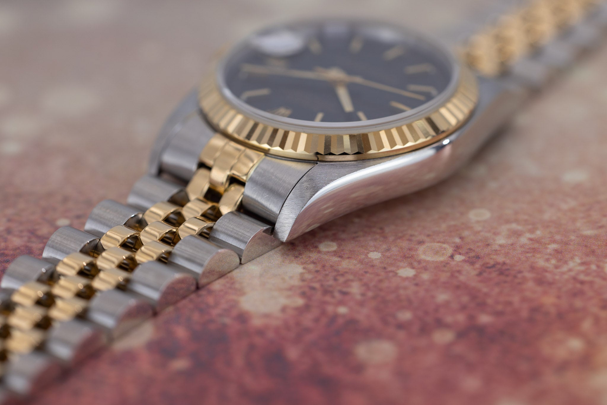 1995 Rolex Ladies Datejust Ref. 68273 | Two-Tone | 31mm | Black Dial - Sierra Time Co