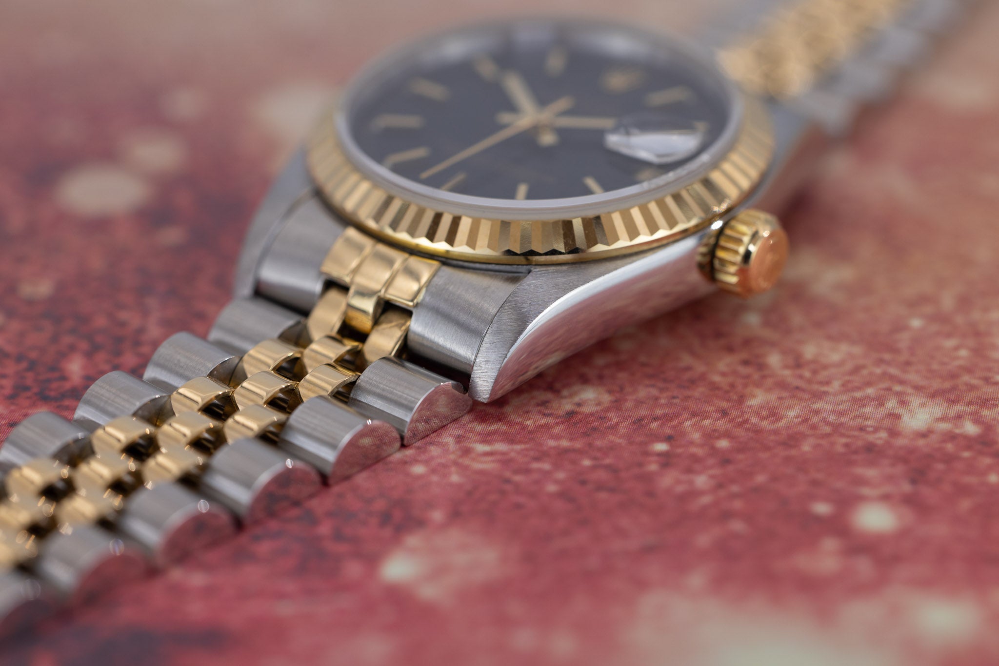 1995 Rolex Ladies Datejust Ref. 68273 | Two-Tone | 31mm | Black Dial - Sierra Time Co