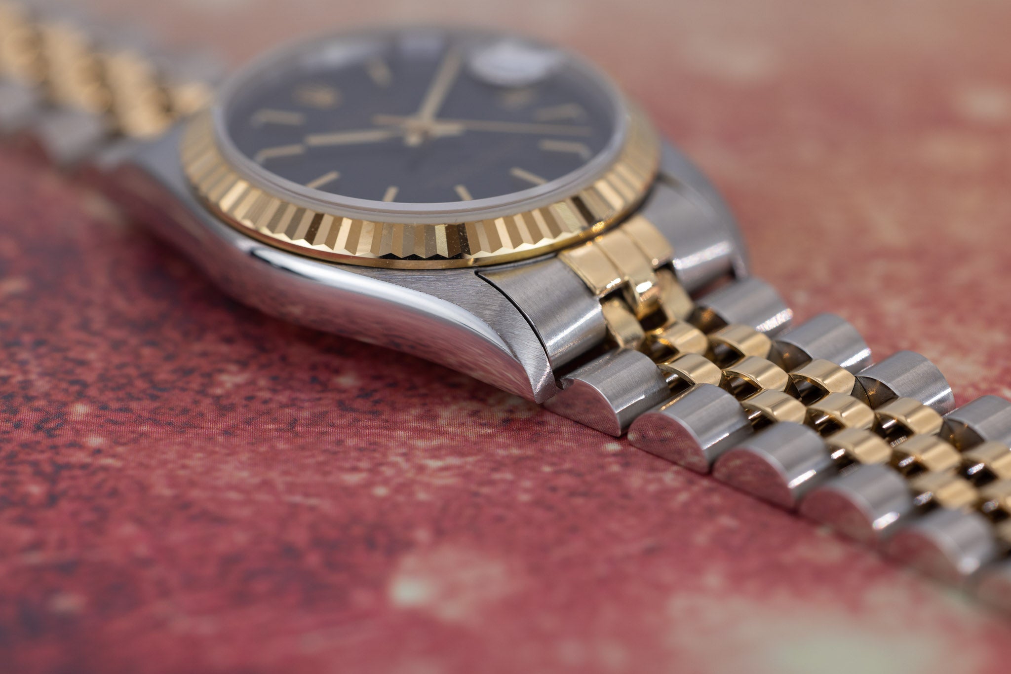 1995 Rolex Ladies Datejust Ref. 68273 | Two-Tone | 31mm | Black Dial - Sierra Time Co