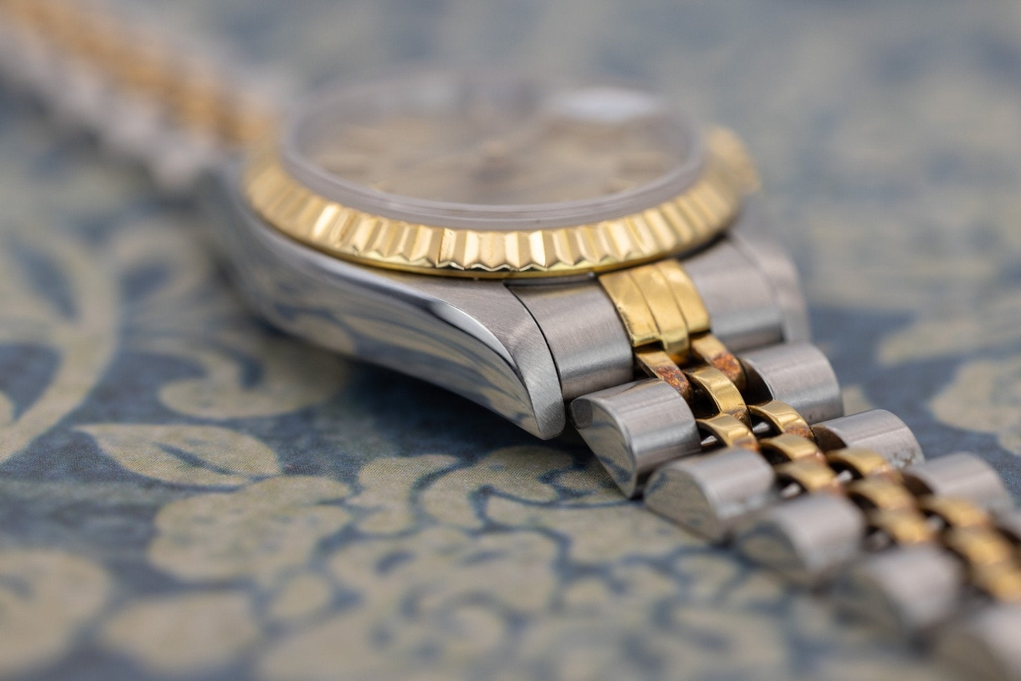 1995 Rolex Ladies Datejust Ref. 69173 | Champagne Dial | 2025 RSC Card - Sierra Time Co