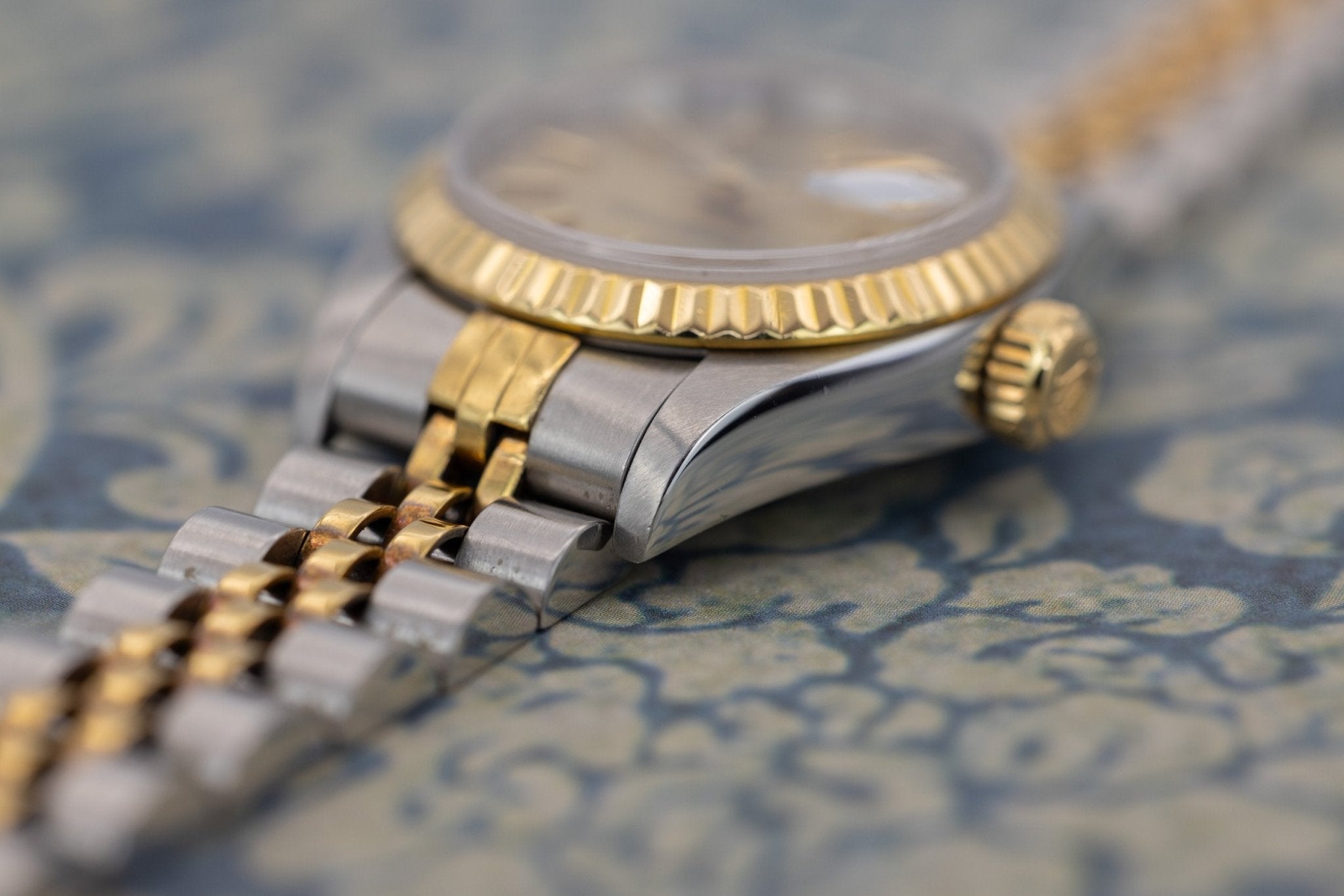 1995 Rolex Ladies Datejust Ref. 69173 | Champagne Dial | 2025 RSC Card - Sierra Time Co