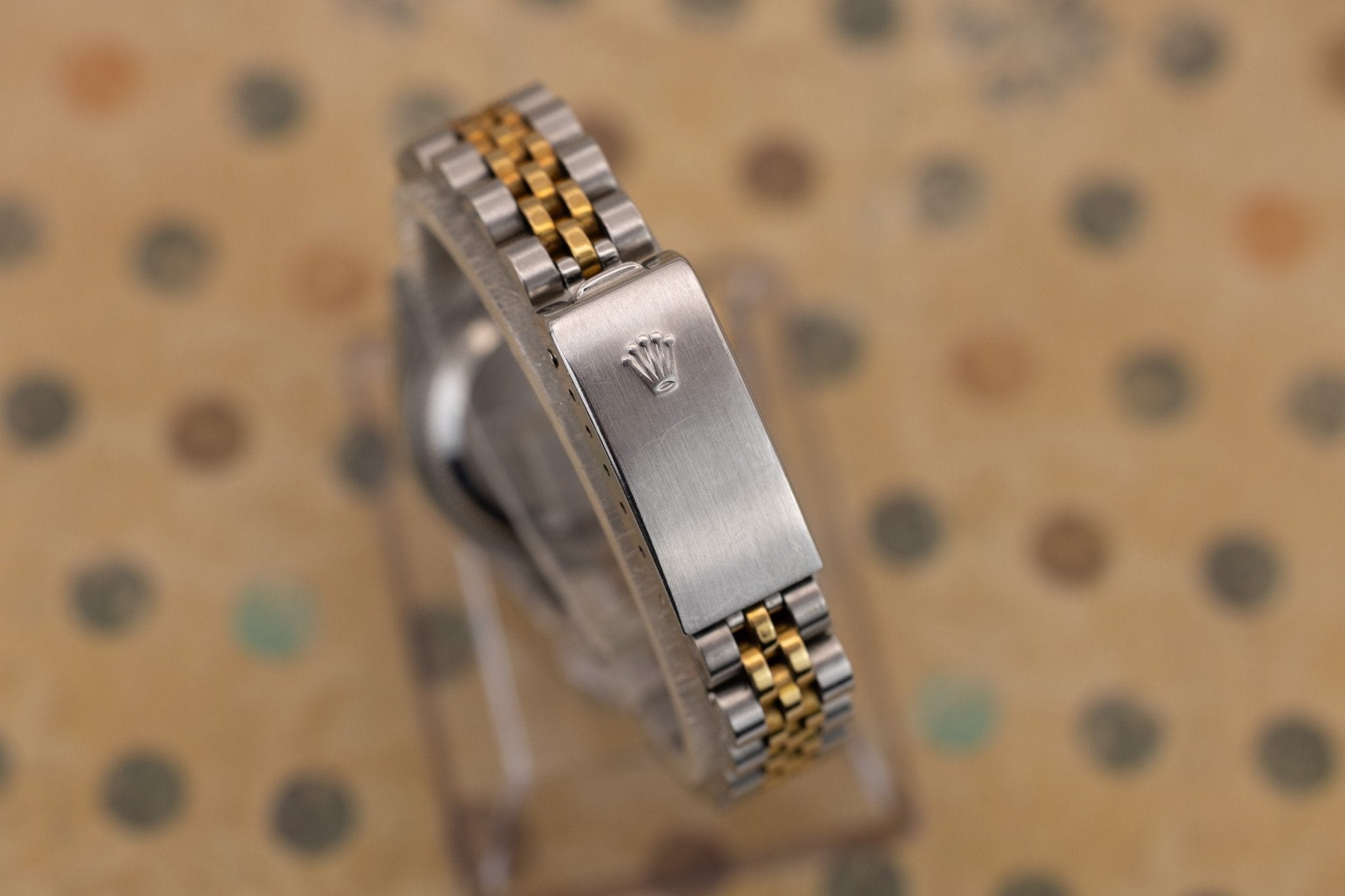 1995 Rolex Ladies Datejust Ref. 69173 | Champagne Linen Dial | Box and Papers - Sierra Time Co