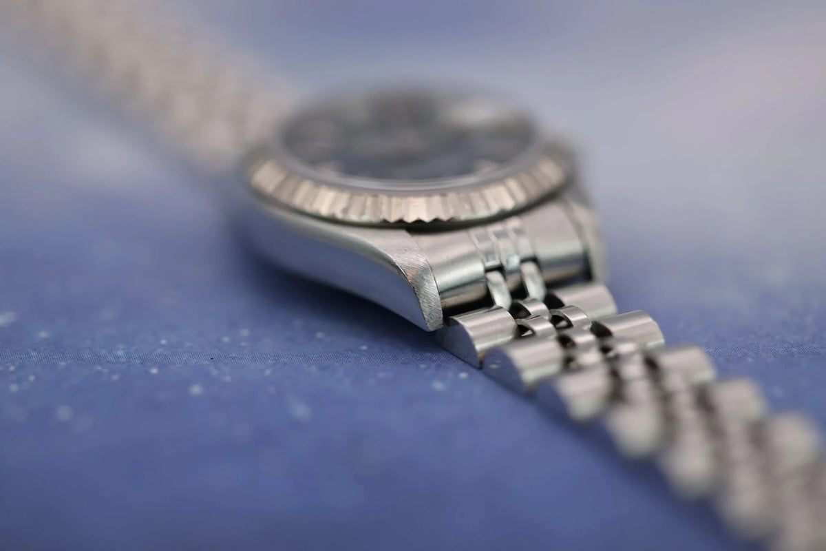 1995 Rolex Ladies Datejust Ref. 69174 | Blue Dial - Sierra Time Co