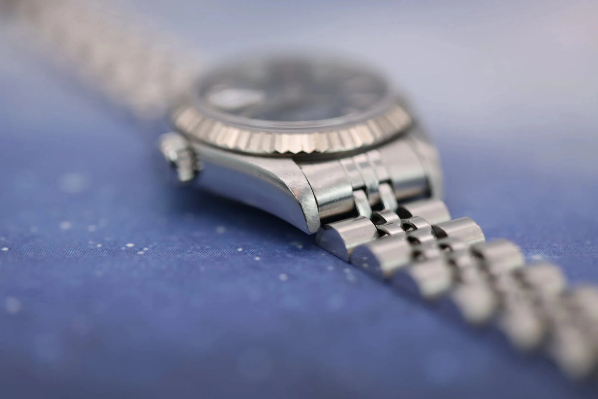 1995 Rolex Ladies Datejust Ref. 69174 | Blue Dial - Sierra Time Co