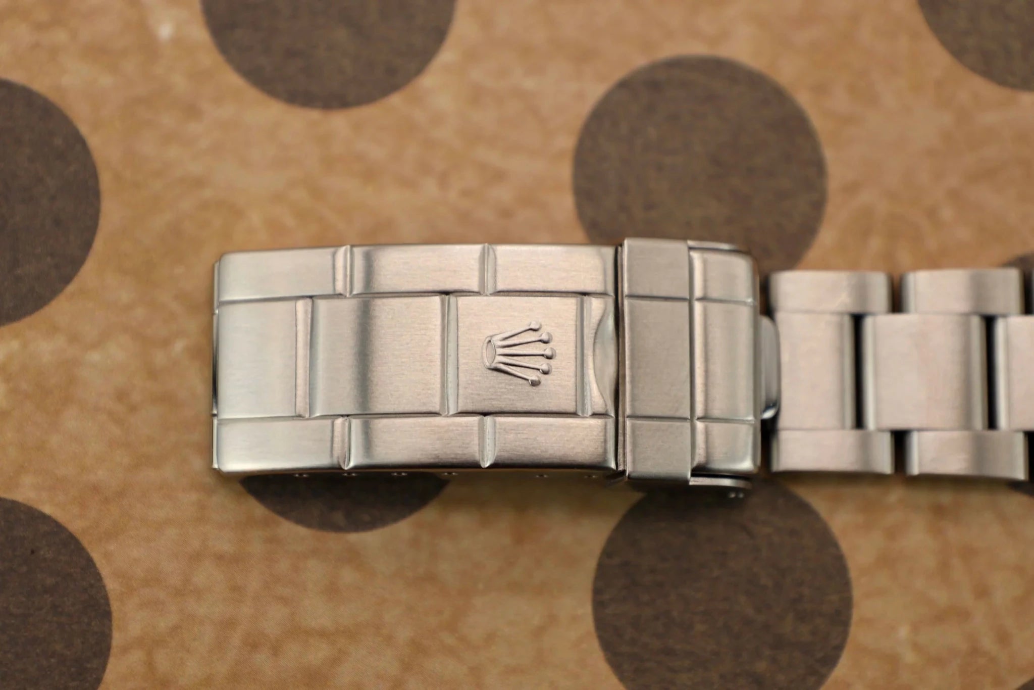 1995 Rolex Sea Dweller Ref. 16600 | Creamy Lume - Sierra Time Co