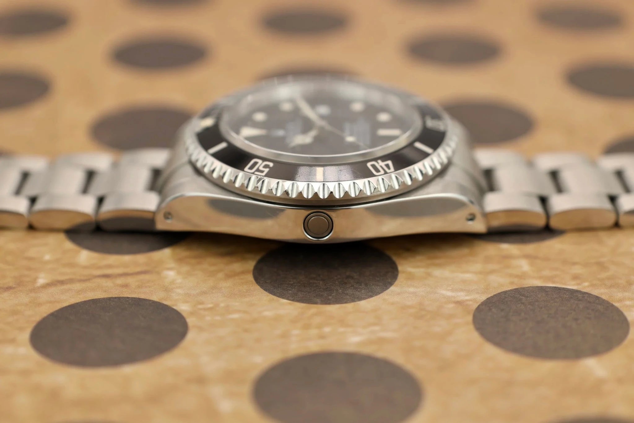 1995 Rolex Sea Dweller Ref. 16600 | Creamy Lume - Sierra Time Co