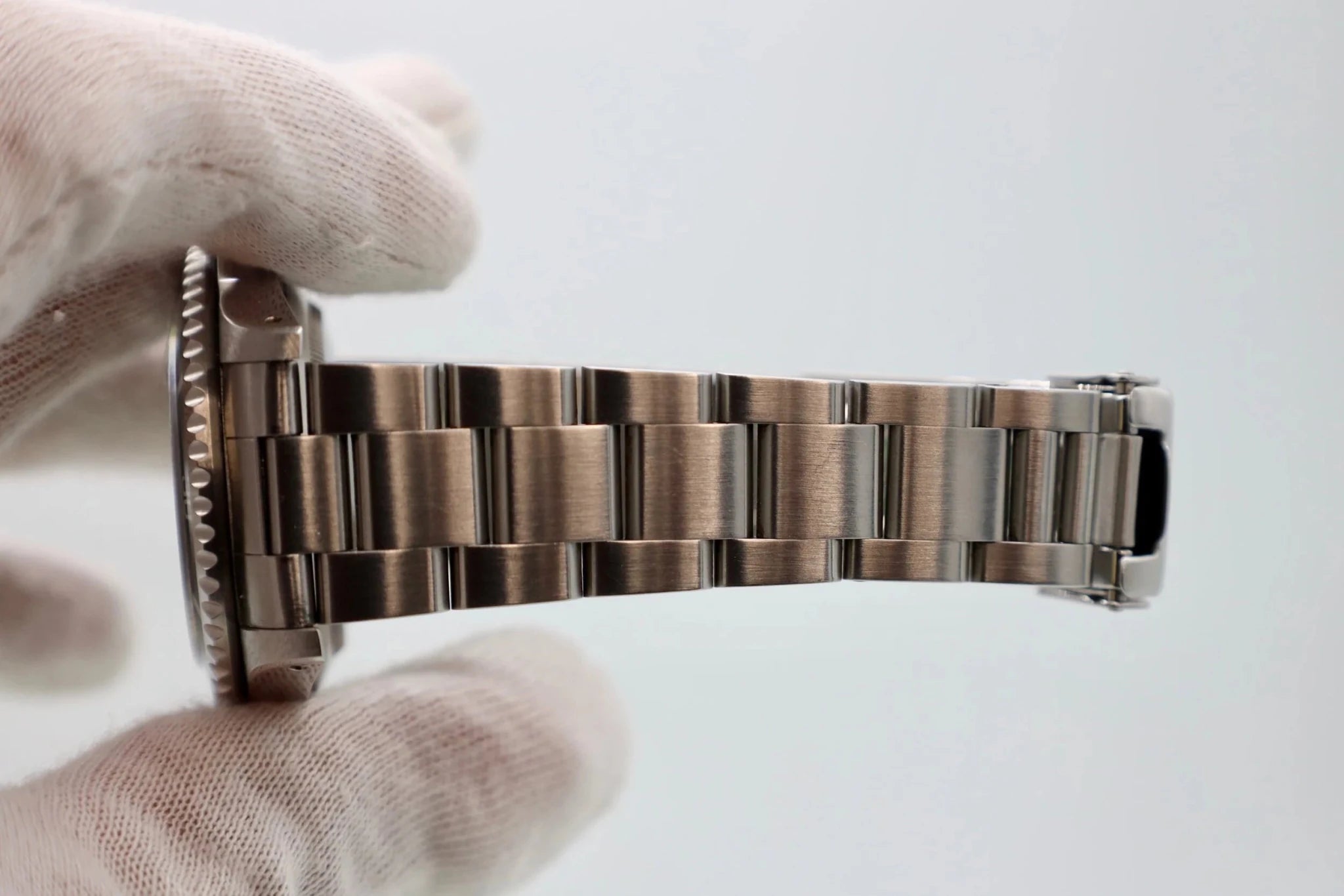 1995 Rolex Submariner Ref. 16610 | Papers - Sierra Time Co