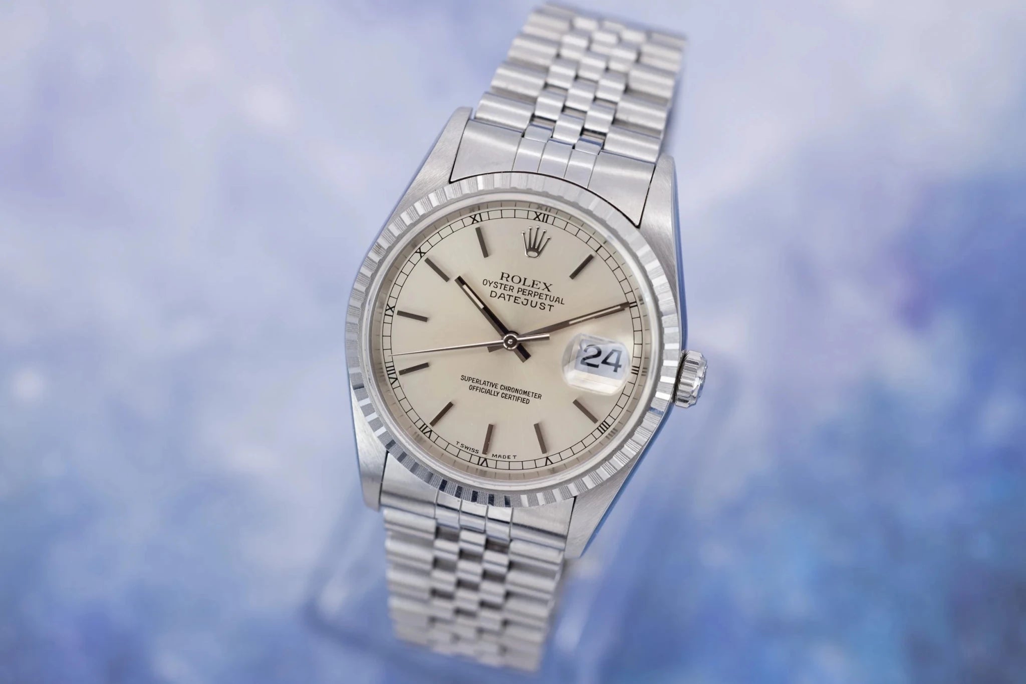 1996 Rolex Datejust Ref. 16220 | Silver Stick Dial | Mint Condition - Sierra Time Co
