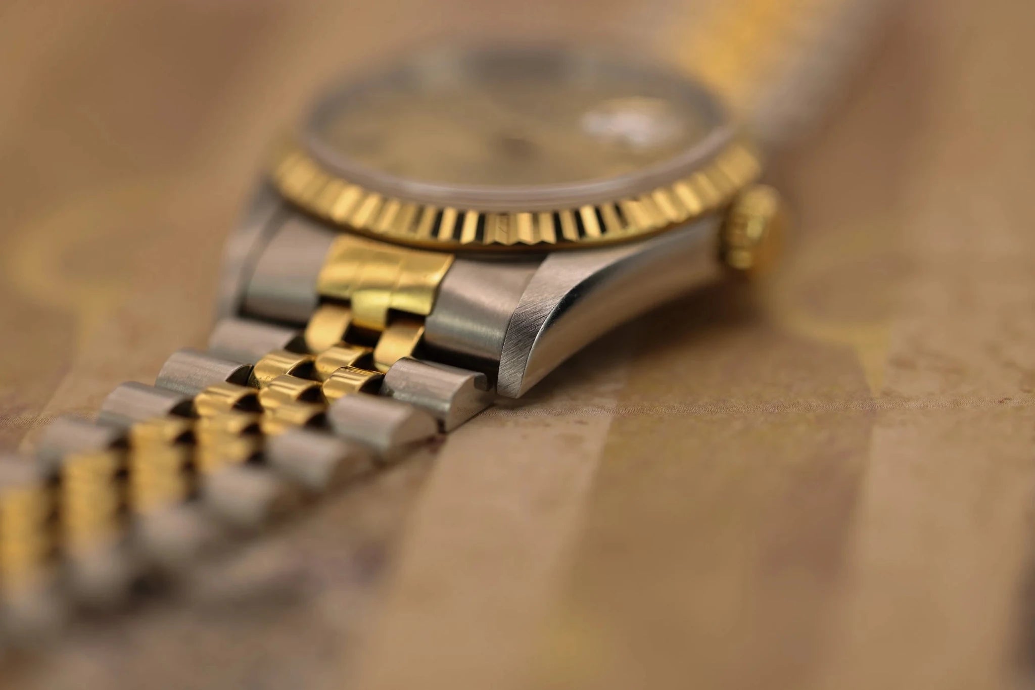 1996 Rolex Datejust Ref. 16233 | Champagne Dial - Sierra Time Co