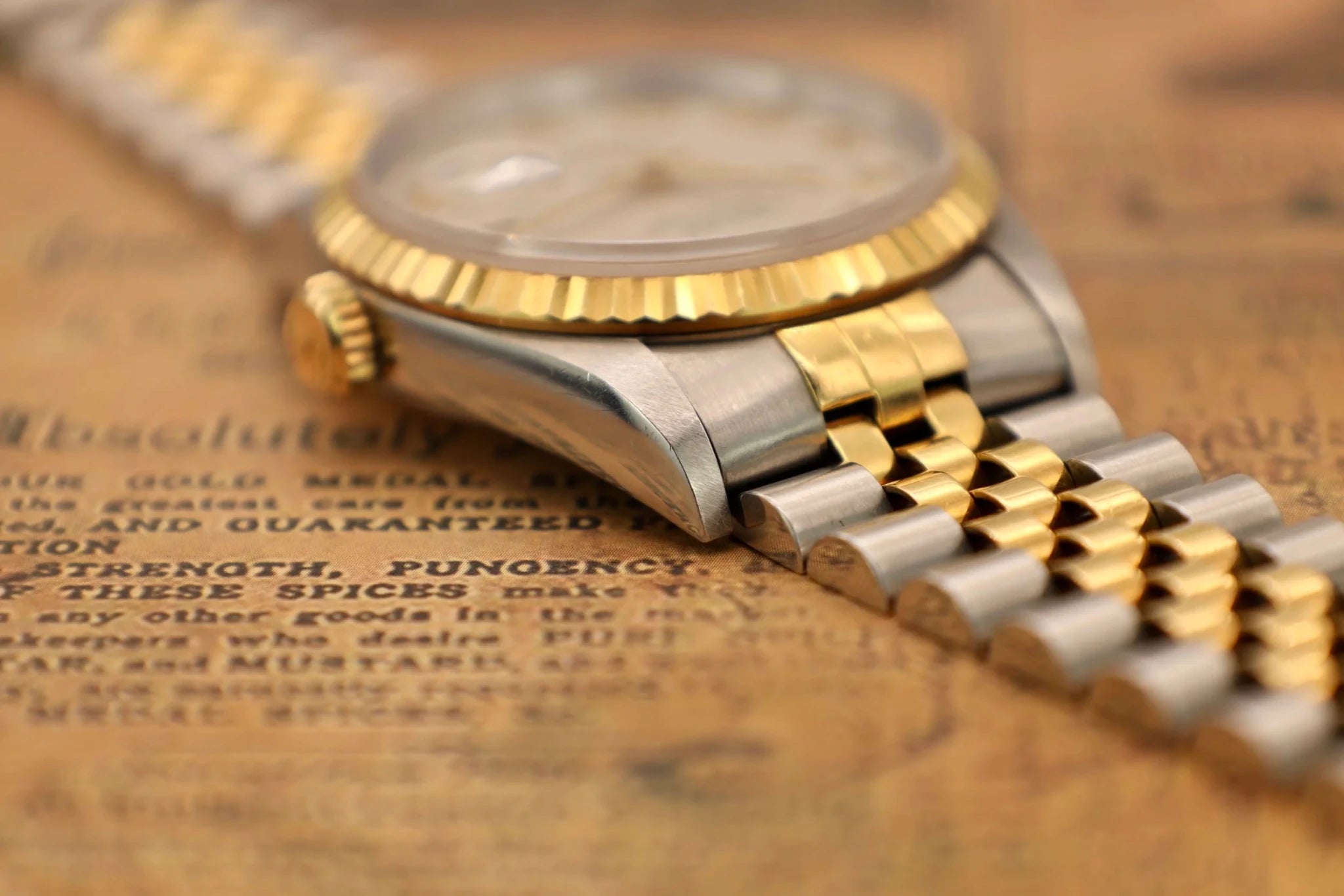 1996 Rolex Datejust Ref. 16233 | Cream Pyramid Dial - Sierra Time Co