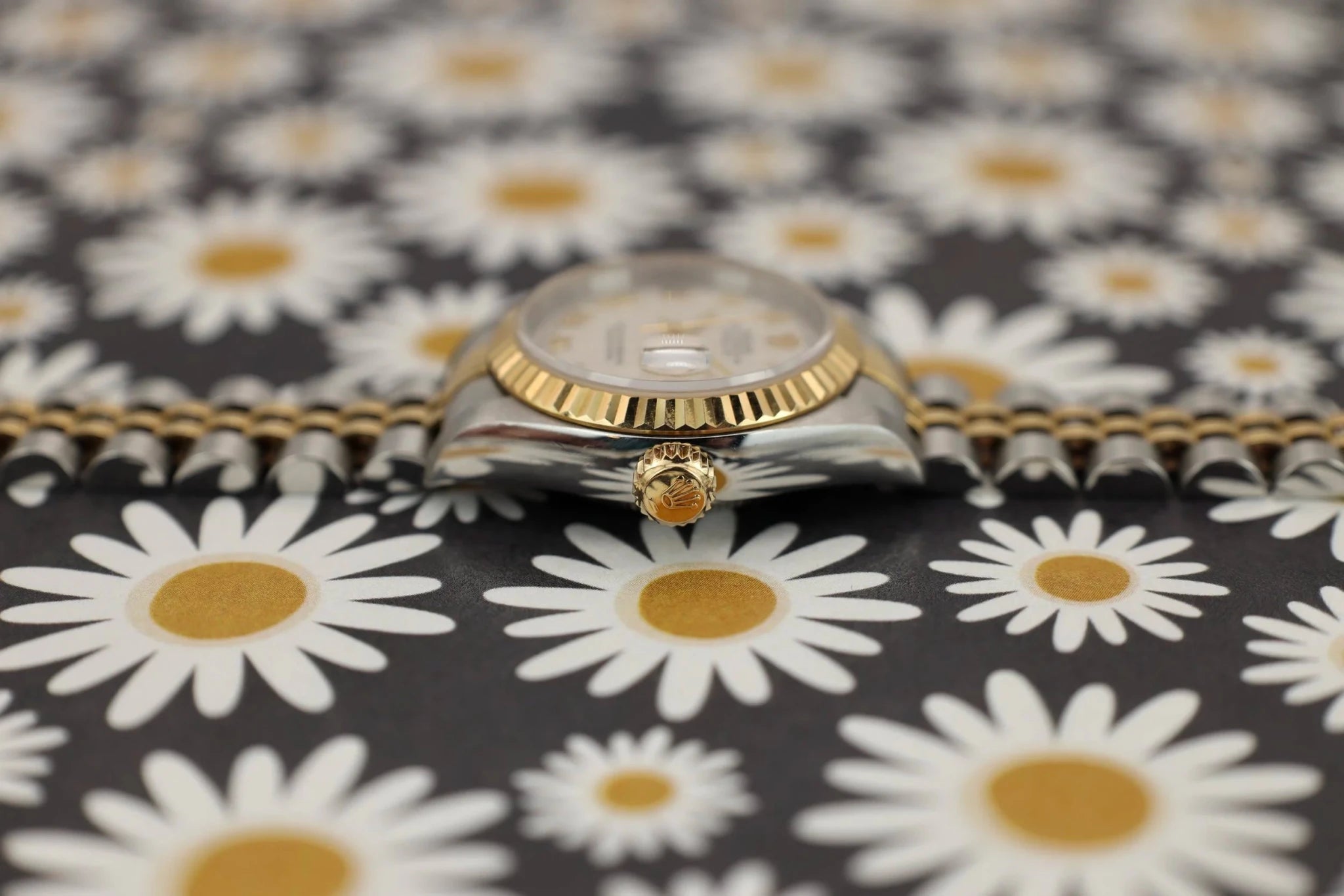 1996 Rolex Datejust Ref. 69173 | Cream Pyramid Dial - Sierra Time Co