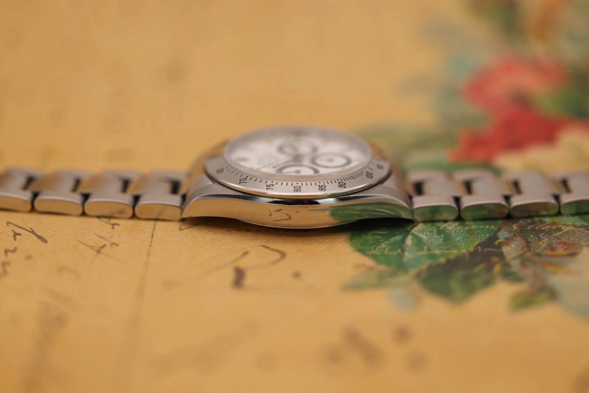 1996 Rolex Daytona Ref. 16520 | White Dial | Box and Papers - Sierra Time Co