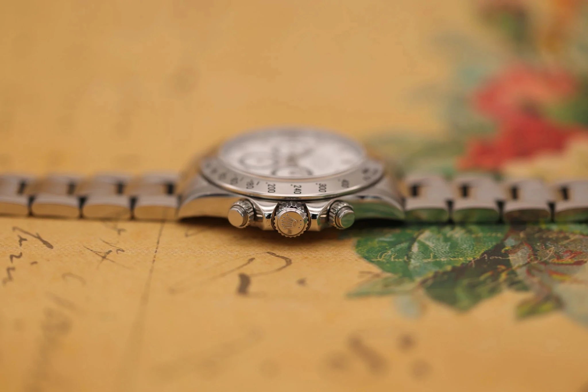 1996 Rolex Daytona Ref. 16520 | White Dial | Box and Papers - Sierra Time Co