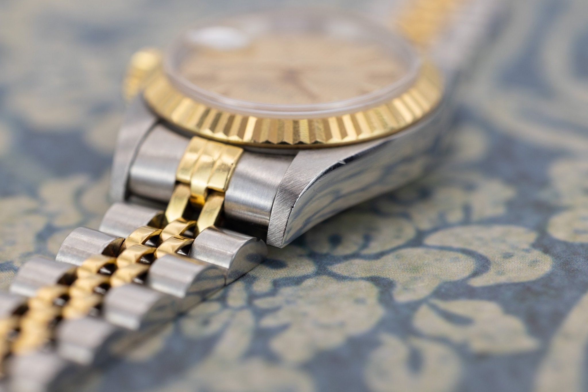1996 Rolex Ladies Datejust Ref. 69173 | Champagne Tapestry Dial - Sierra Time Co