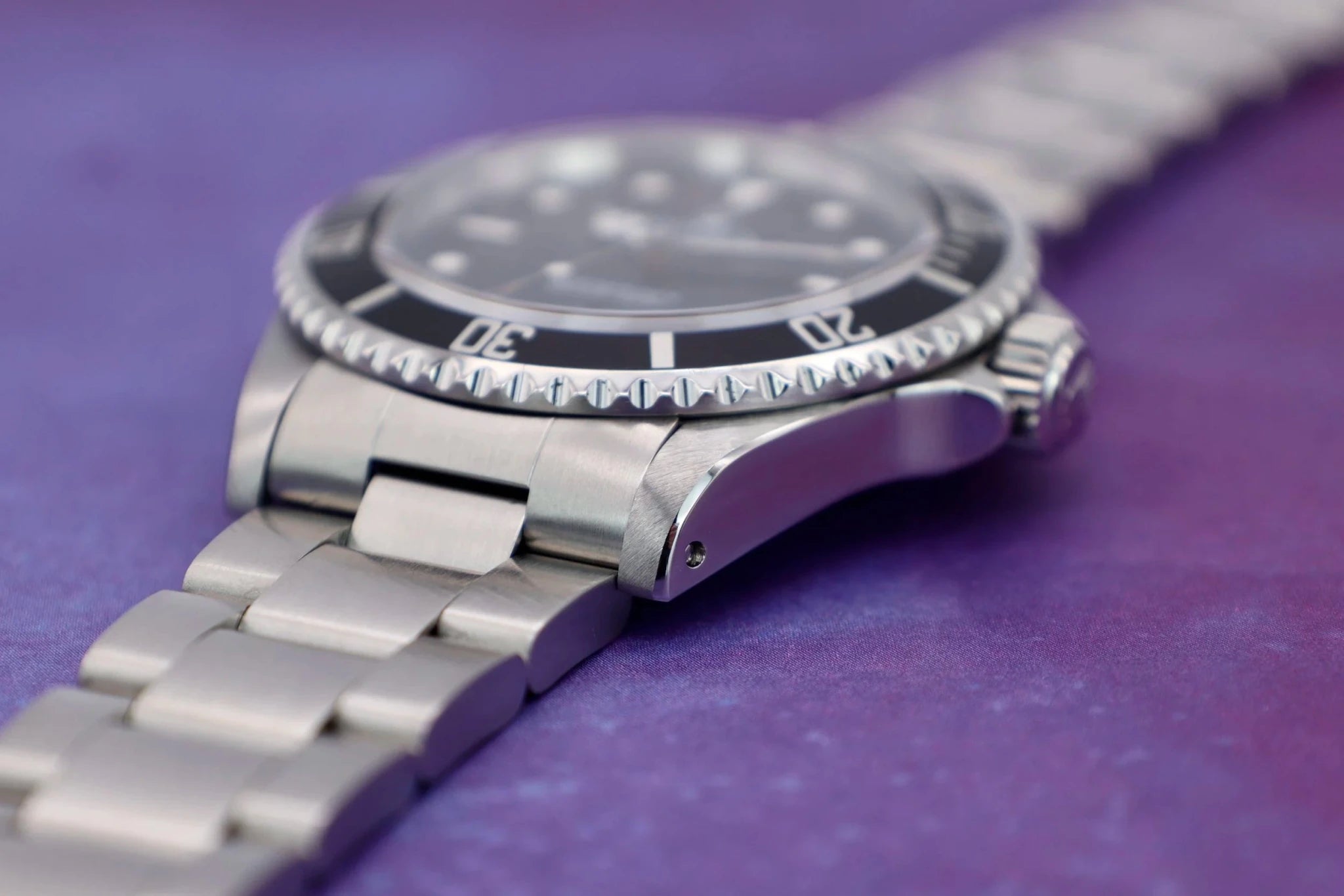 1996 Rolex Submariner Ref. 14060 | Box and Papers - Sierra Time Co