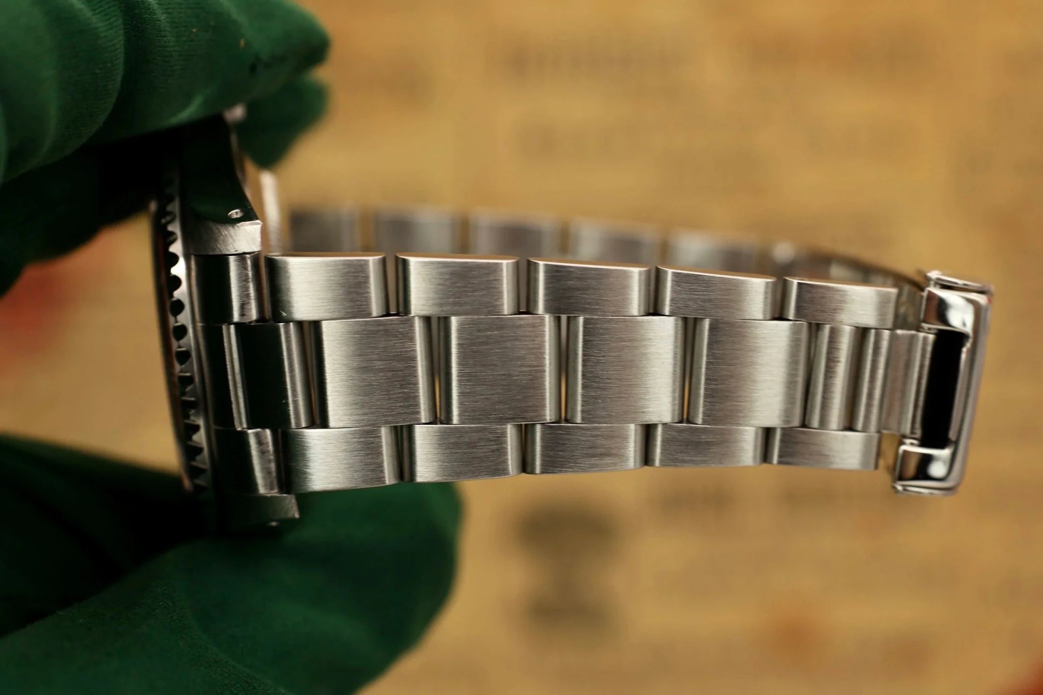 1996 Rolex Submariner Ref. 14060 | Creamy Tritium - Sierra Time Co