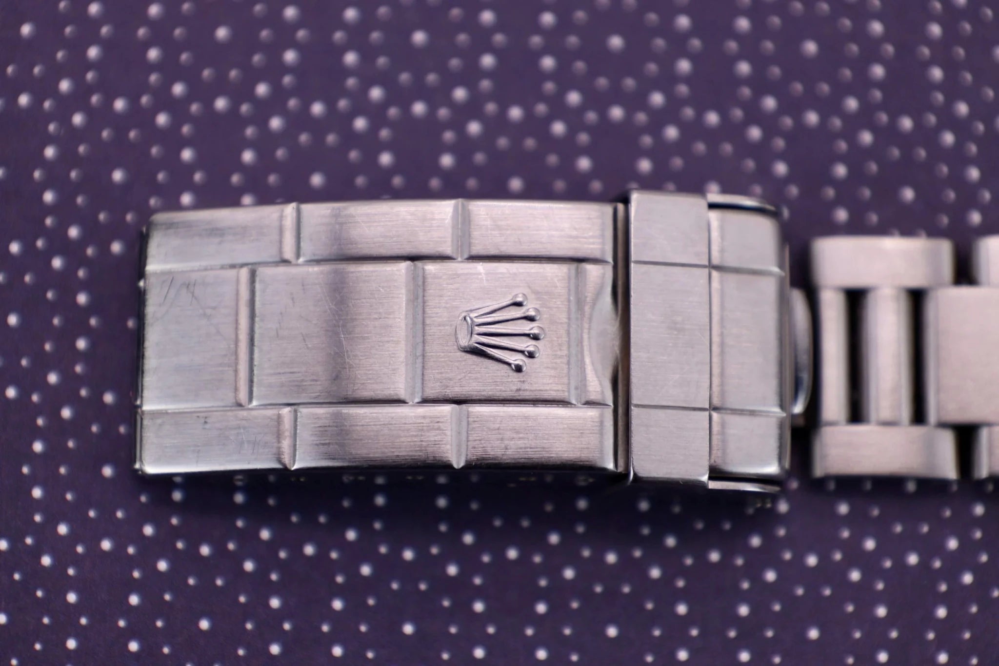 1996 Rolex Submariner Ref. 14060 | Creamy Tritium | Box and Papers - Sierra Time Co
