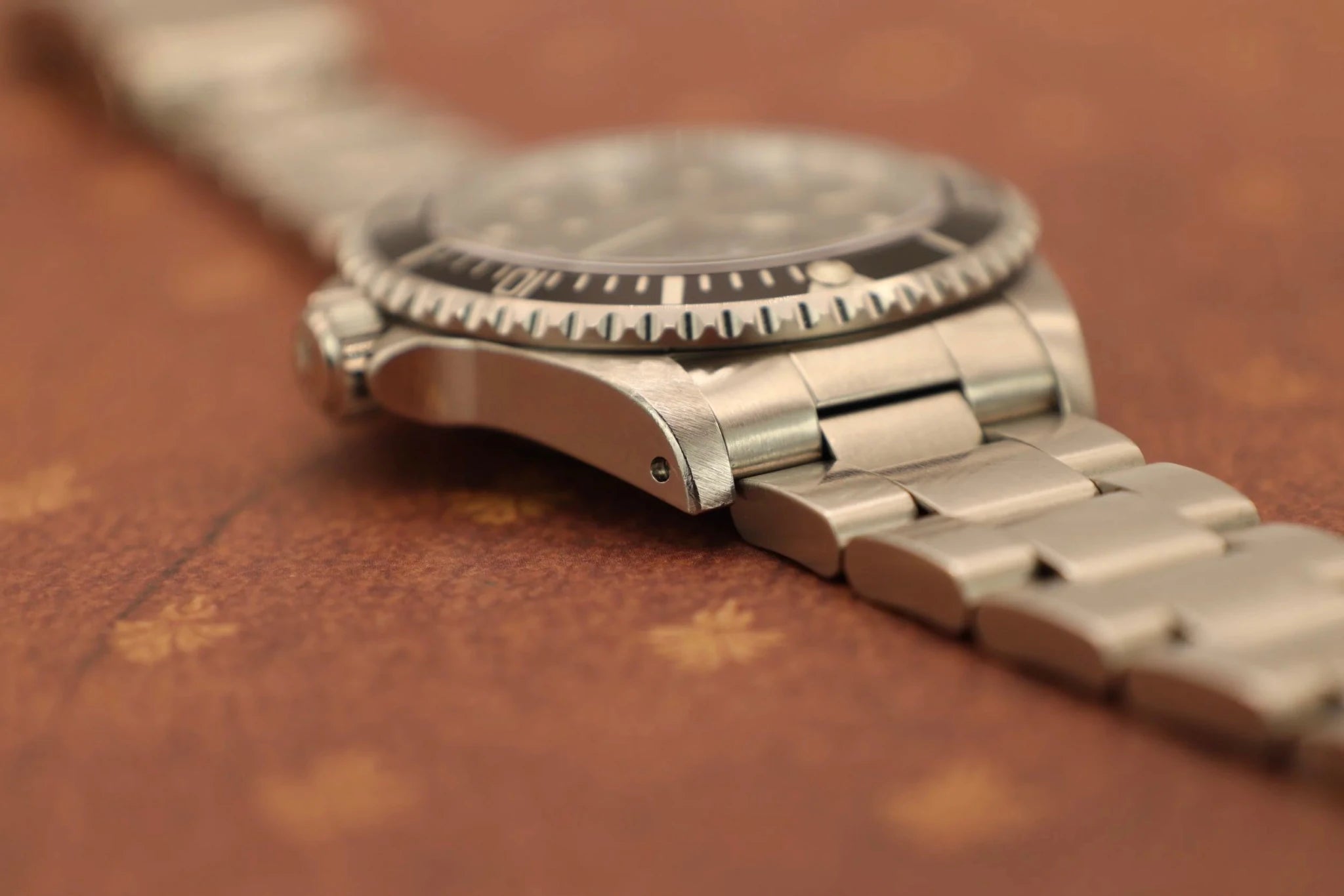 1996 Rolex Submariner Ref. 14060 | Heavy Cream - Sierra Time Co