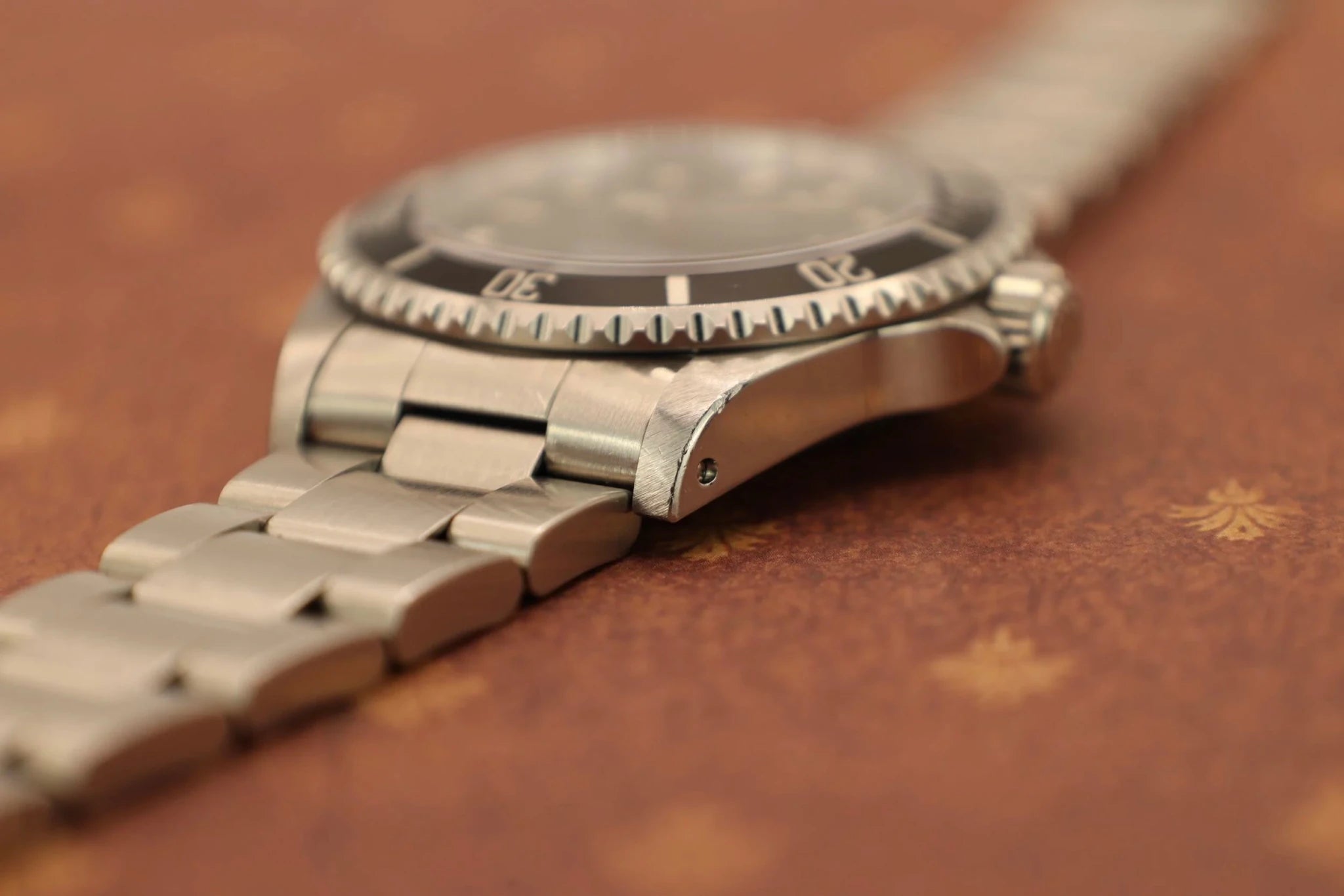 1996 Rolex Submariner Ref. 14060 | Heavy Cream - Sierra Time Co
