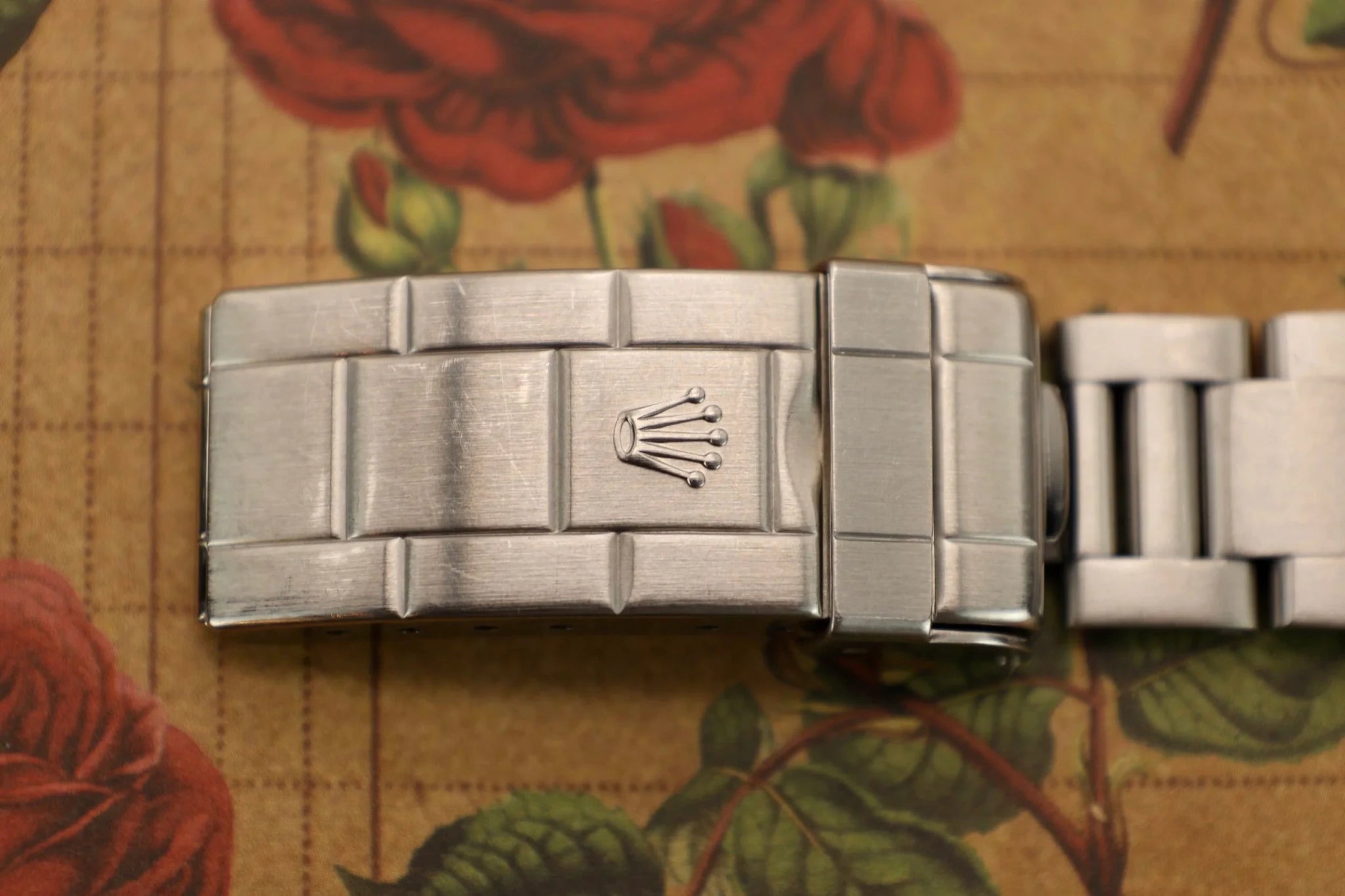 1996 Rolex Submariner Ref. 16610 | Creamy Patina | Box and Papers - Sierra Time Co