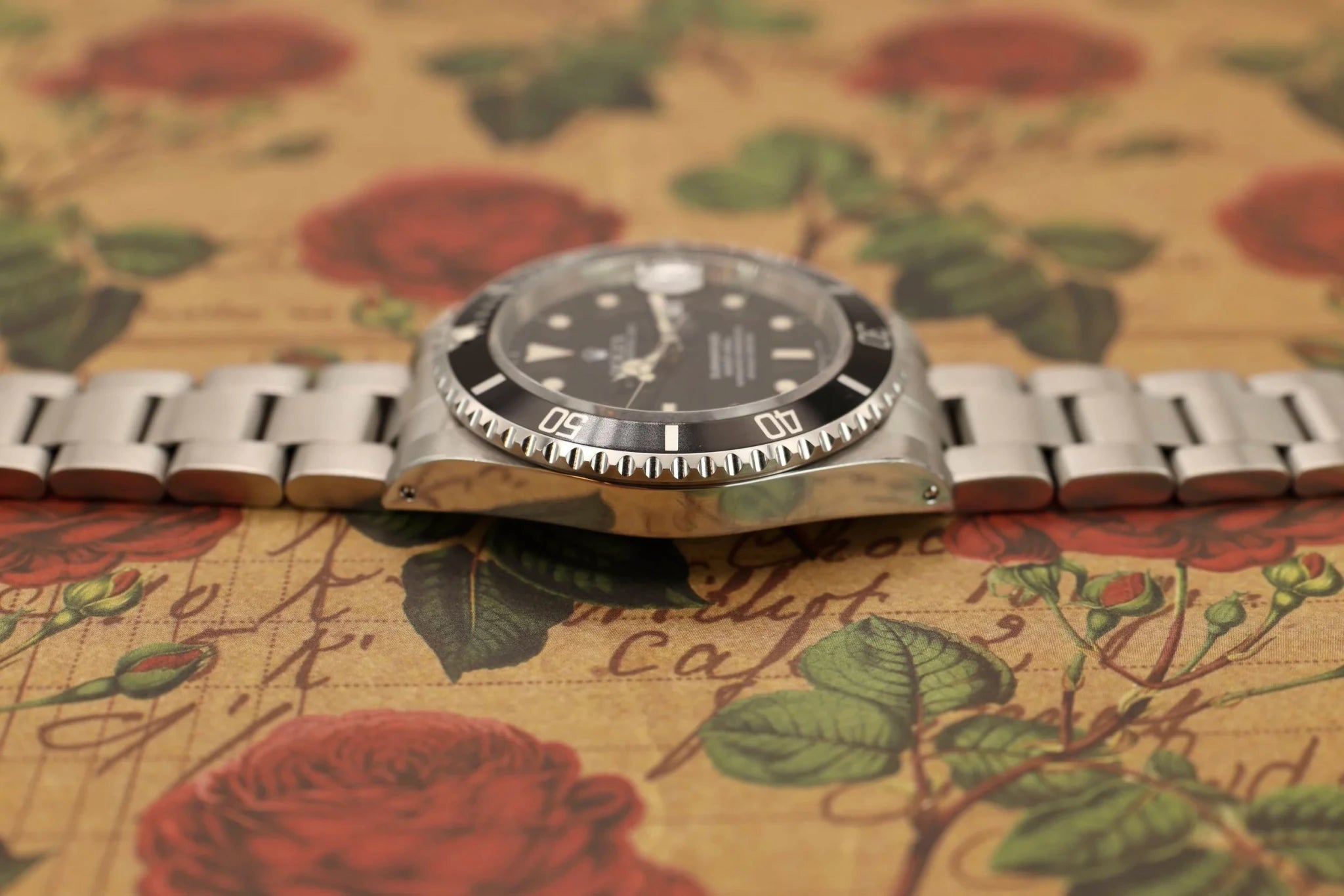 1996 Rolex Submariner Ref. 16610 | Creamy Patina | Box and Papers - Sierra Time Co
