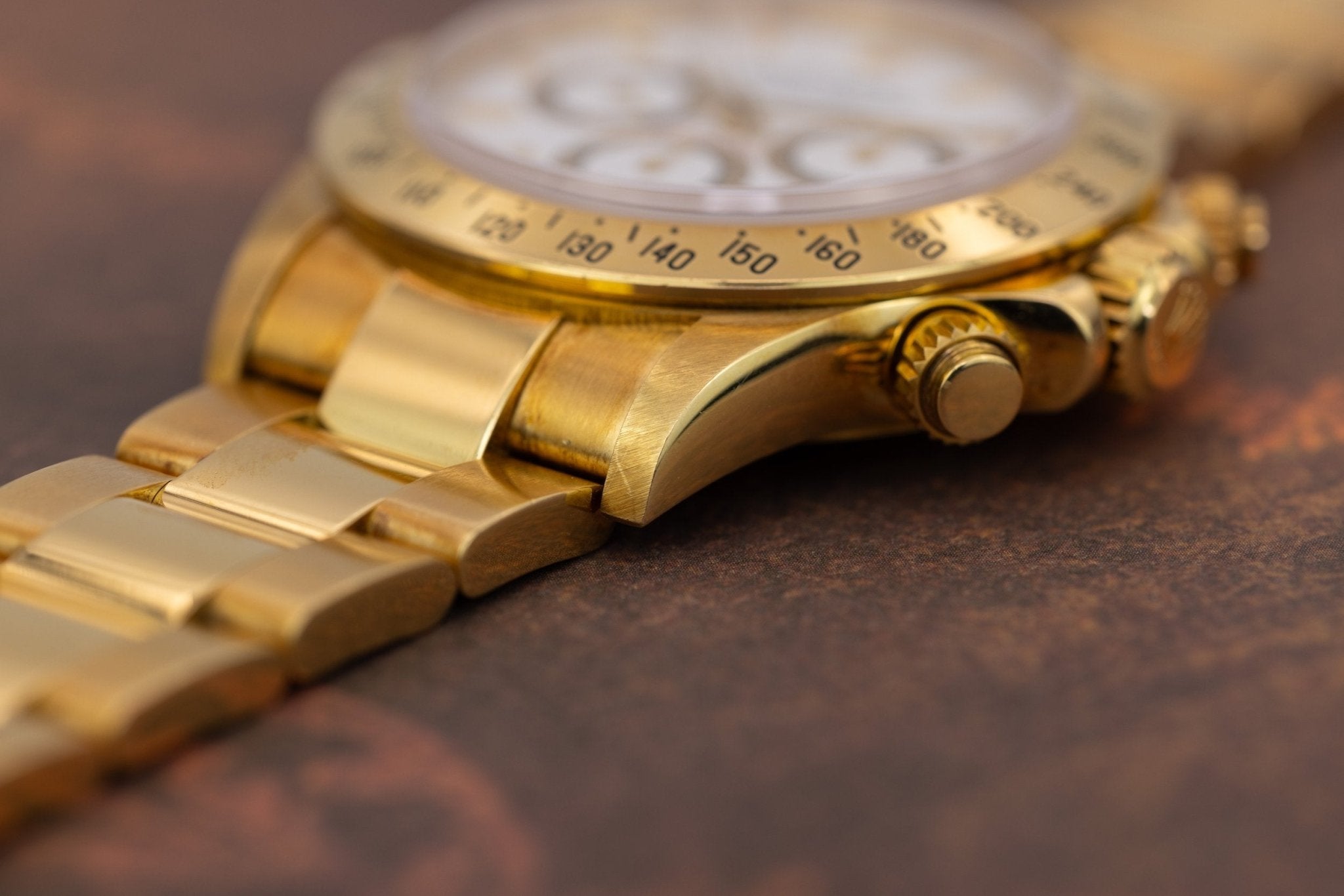 1997 Rolex Daytona Ref. 16528 | 18K YG | White Dial | Unpolished - Sierra Time Co
