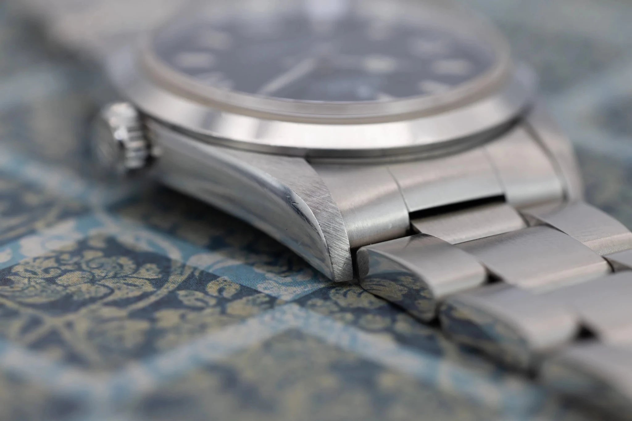1997 Rolex Explorer I Ref. 14270 | Creamy Tritium Dial - Sierra Time Co