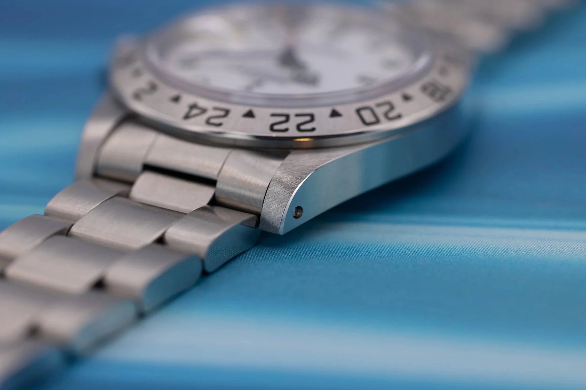 1997 Rolex Explorer II Ref. 16570 Polar | Swiss Only | Excellent Condition | Full Set - Sierra Time Co